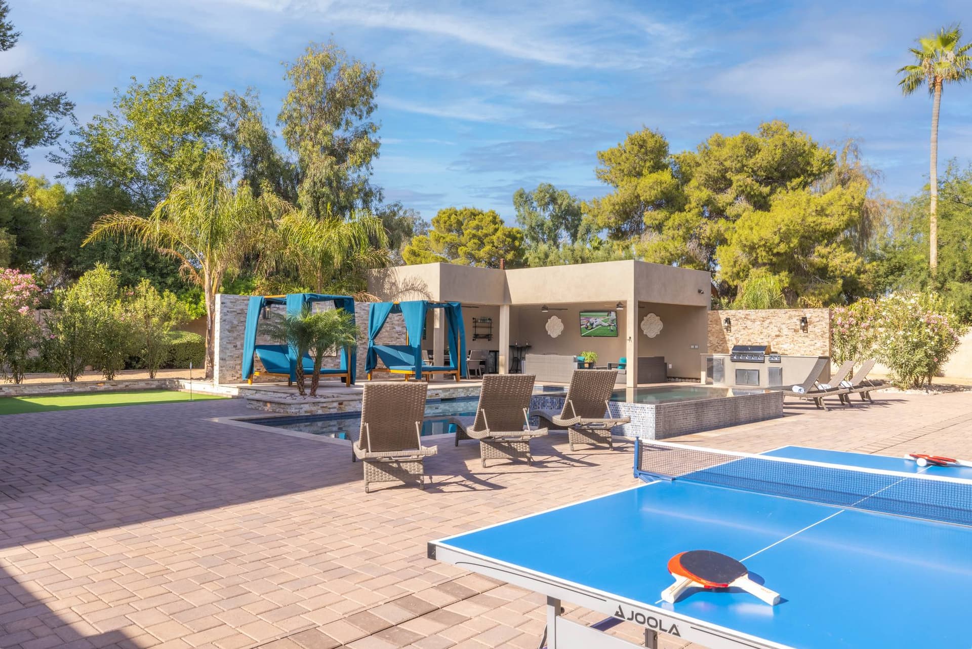 Residence on Cactus - Image 16