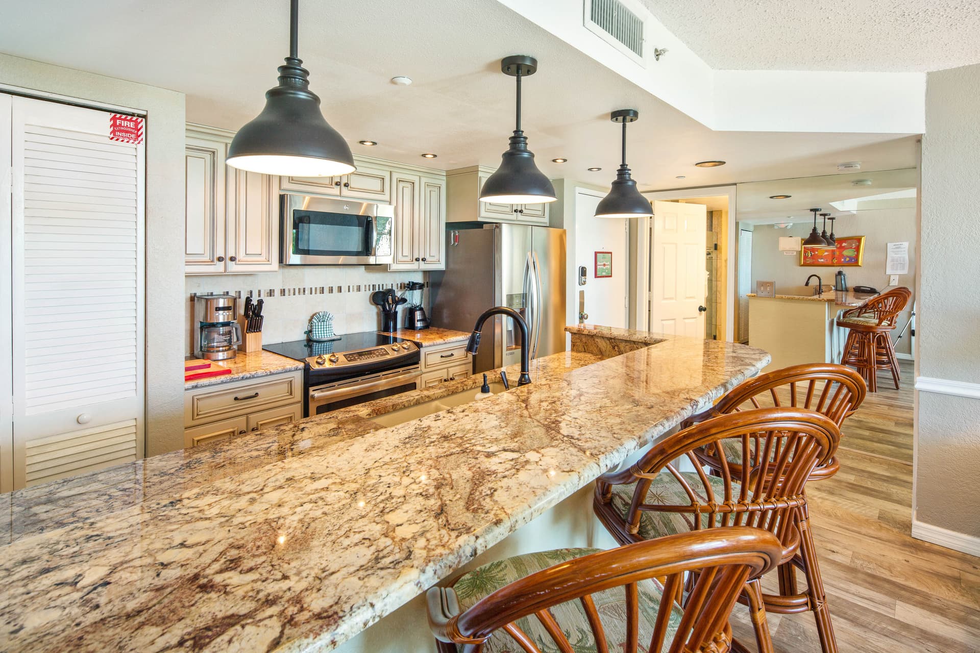 Tahiti Suite - Image 8