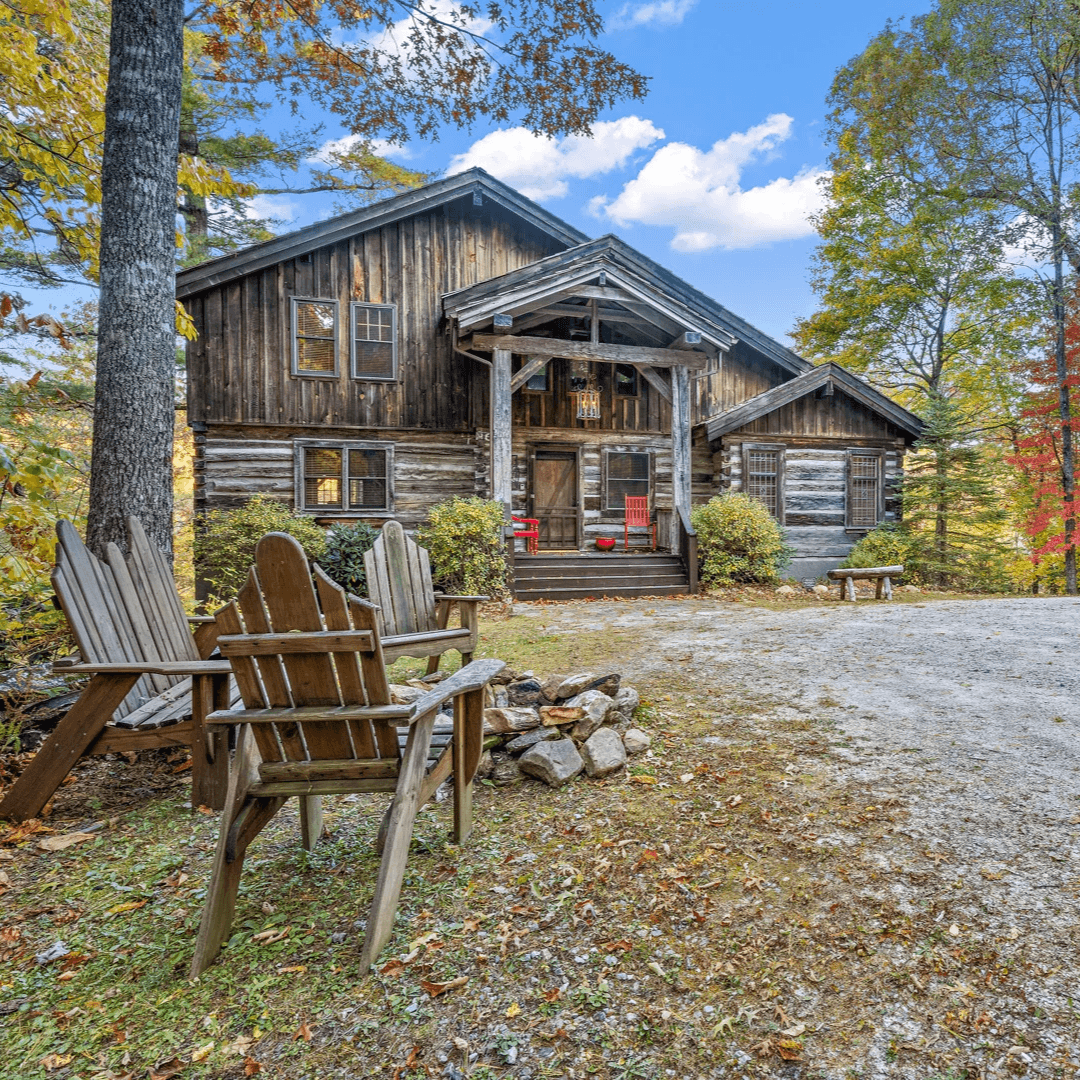 Foxtail Cabin - Image 1