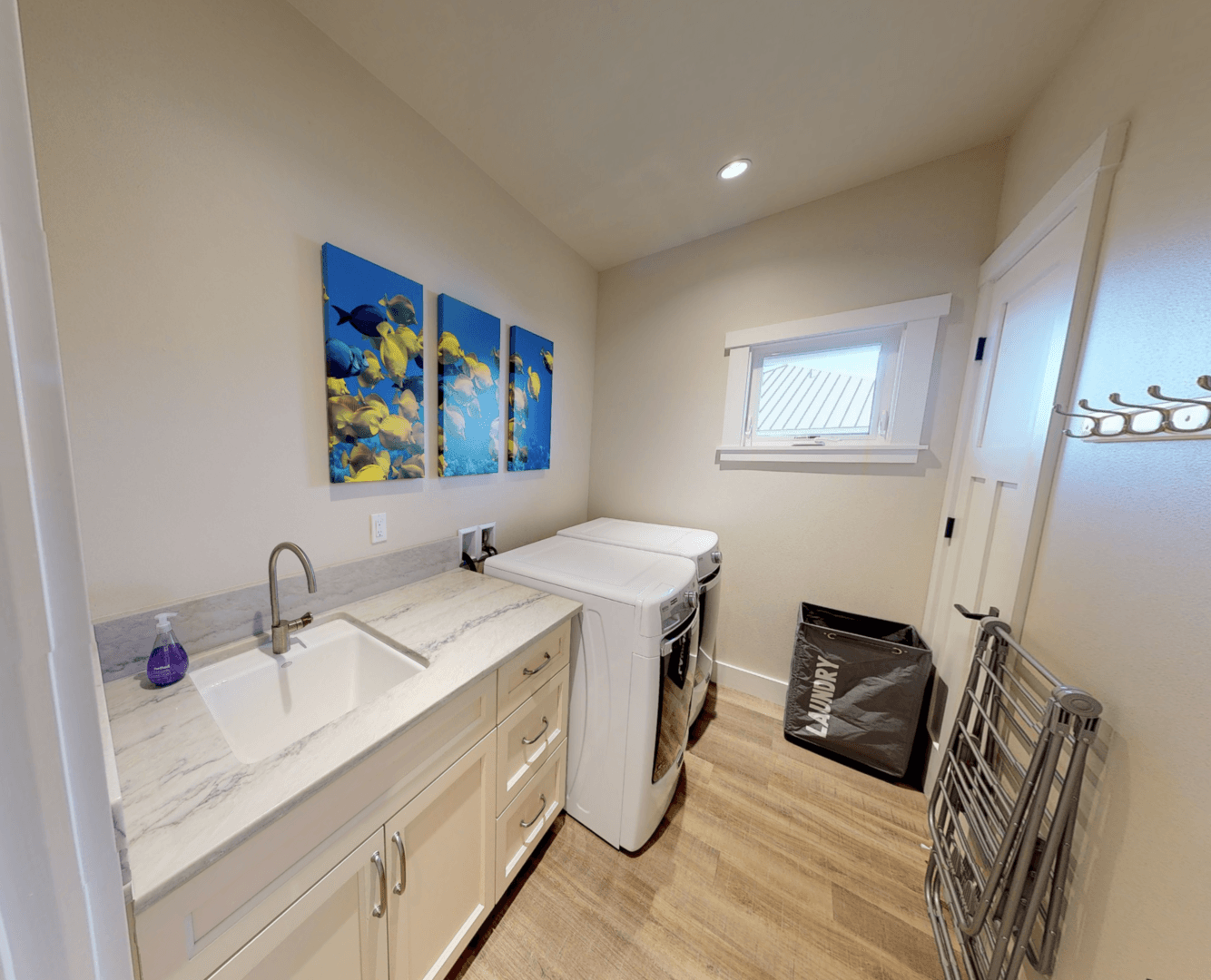 Sparkling Waters - Image 16