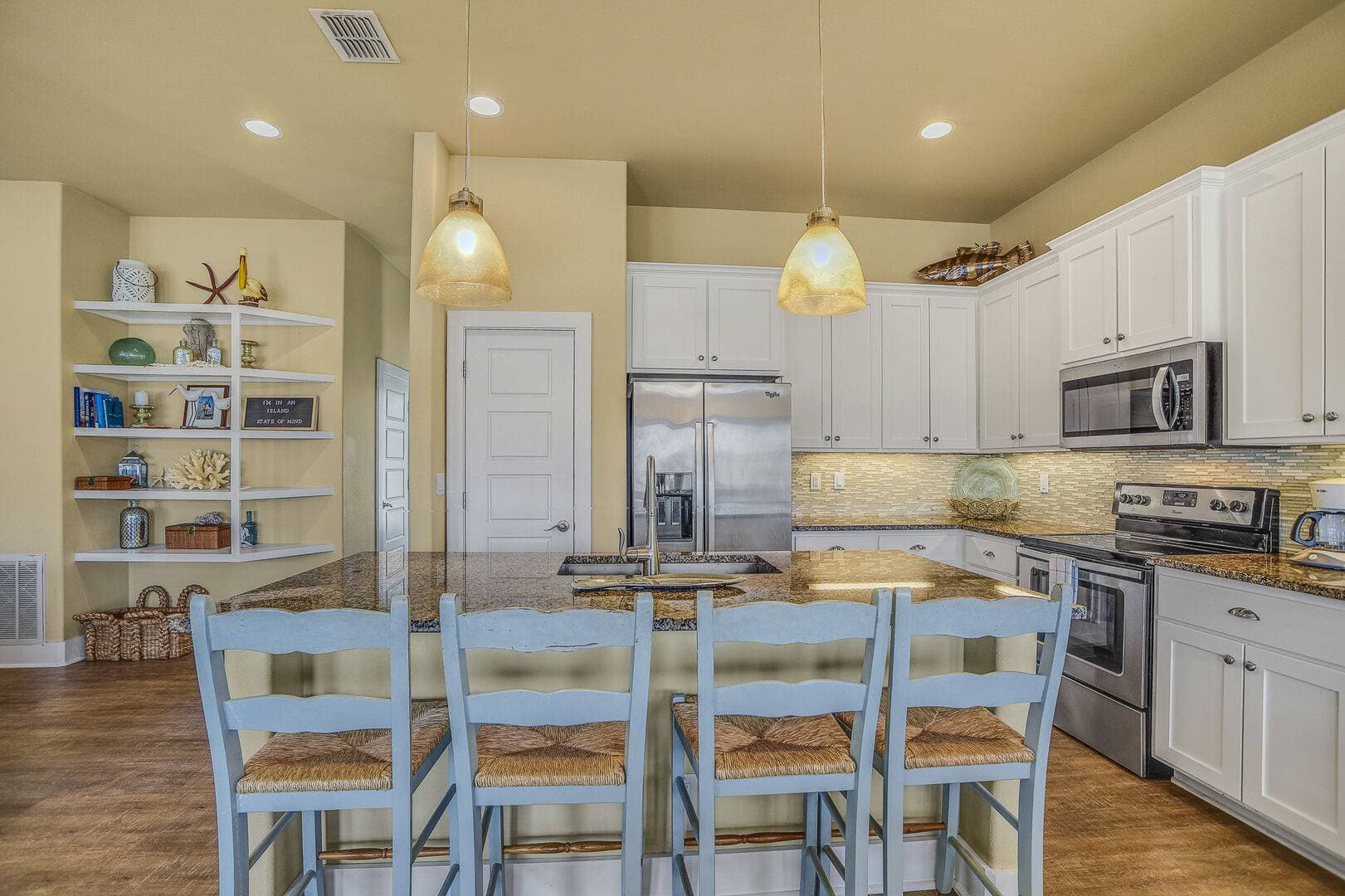 Gone Coastal House - Image 15