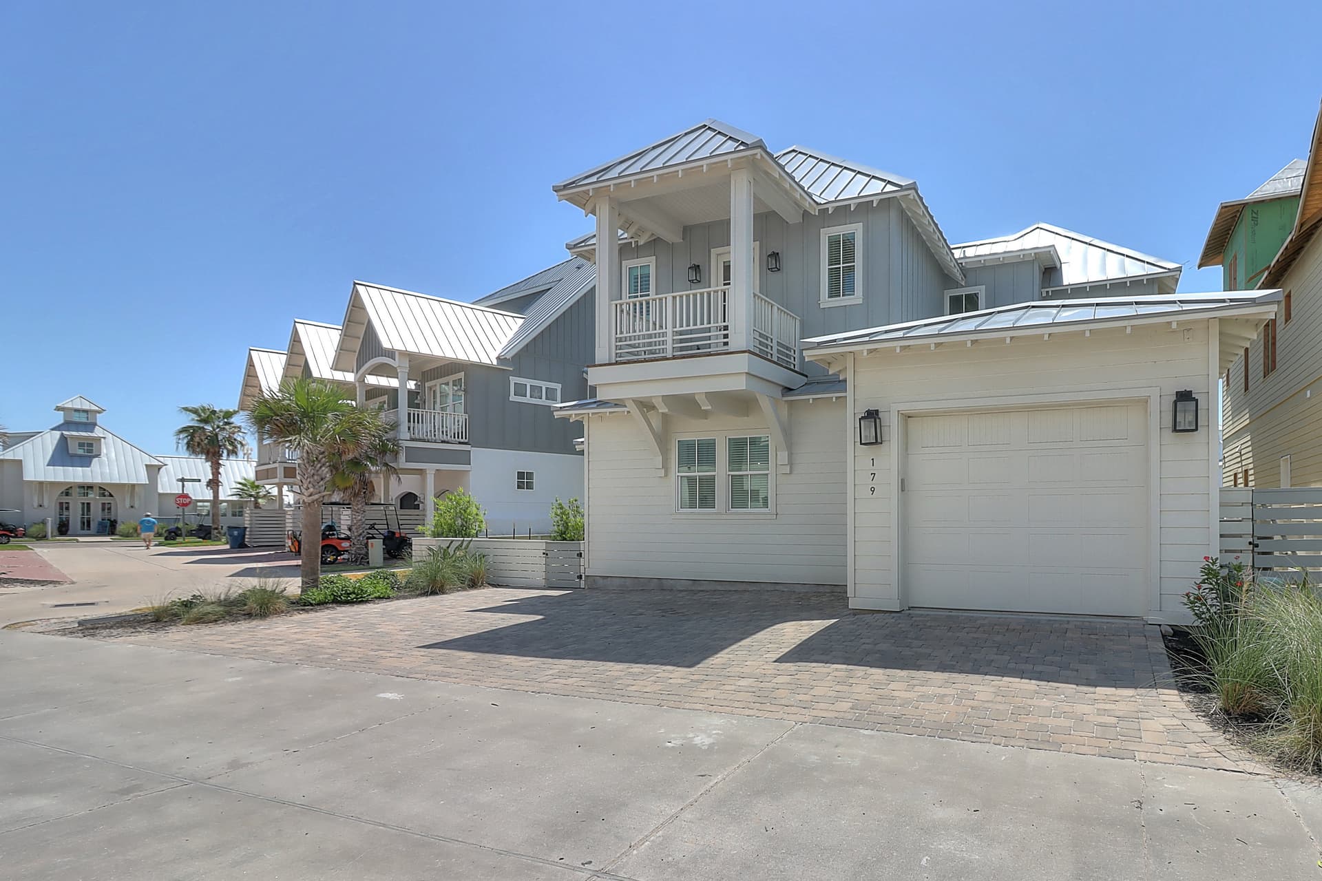 Shore Break House - Image 40