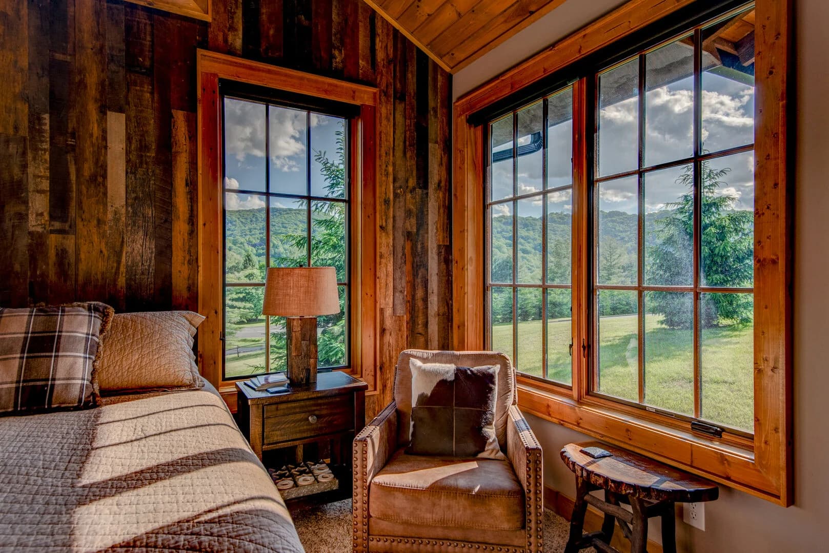 Banner View - Image 21