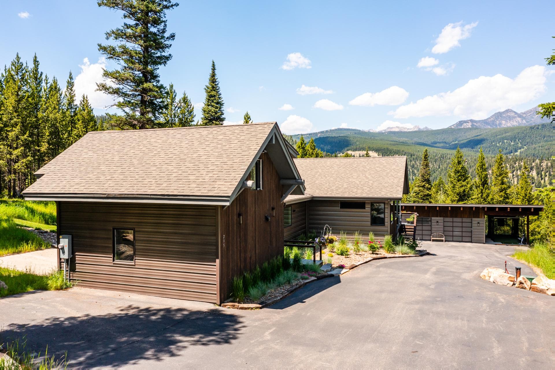 Gray Owl Retreat - Image 50