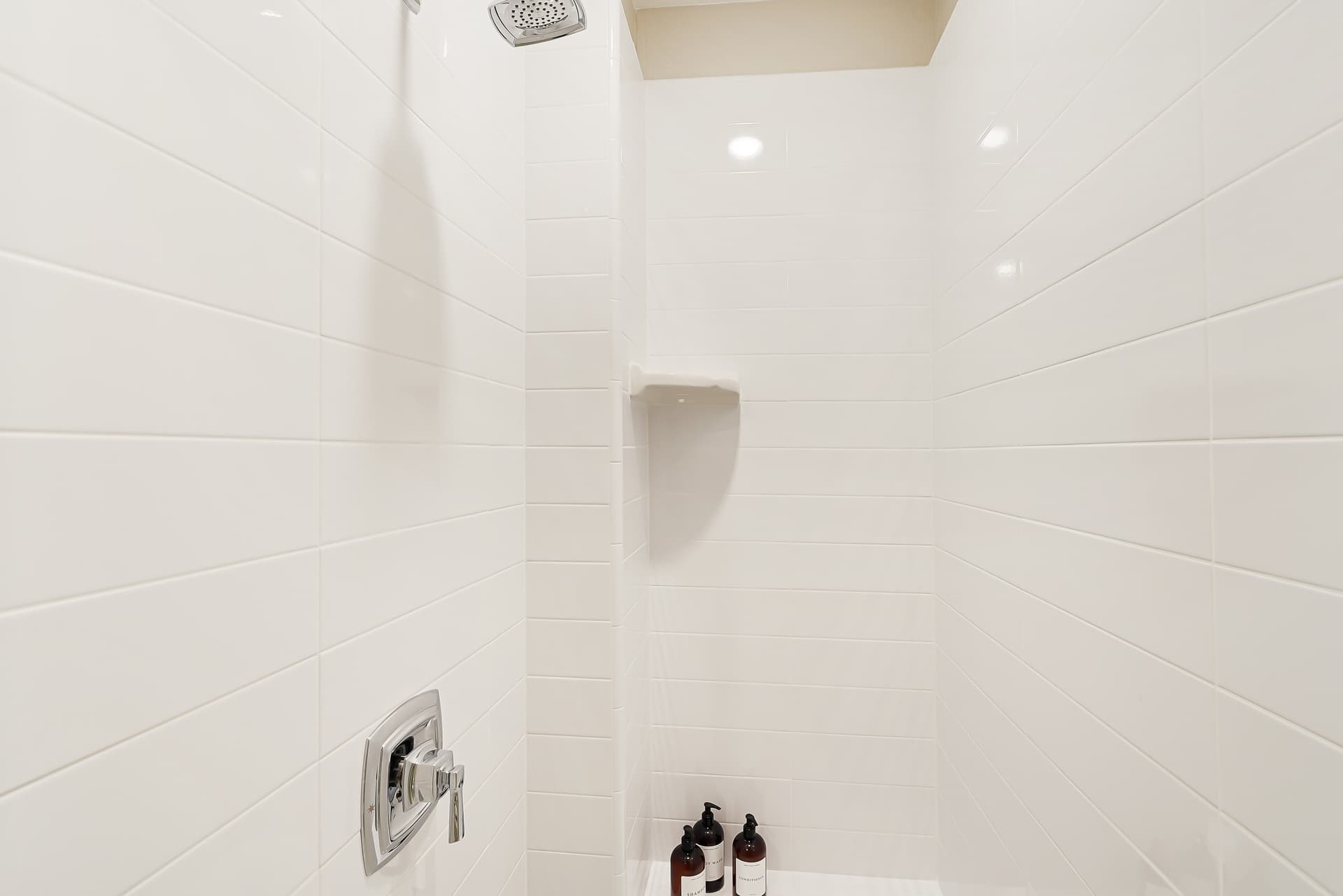 Bayside Cove Getaway - Image 28