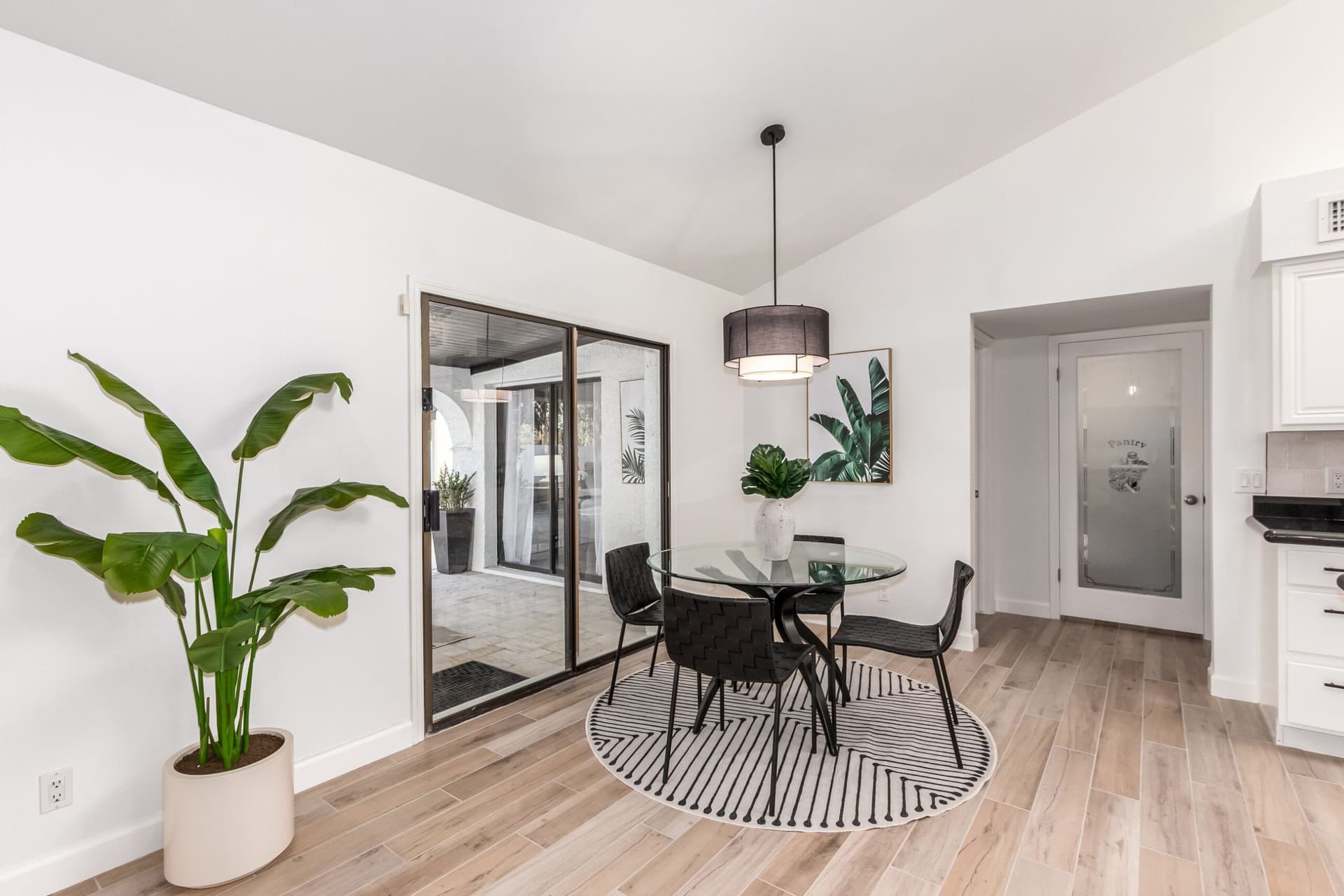 Palms Lux Place - Image 14