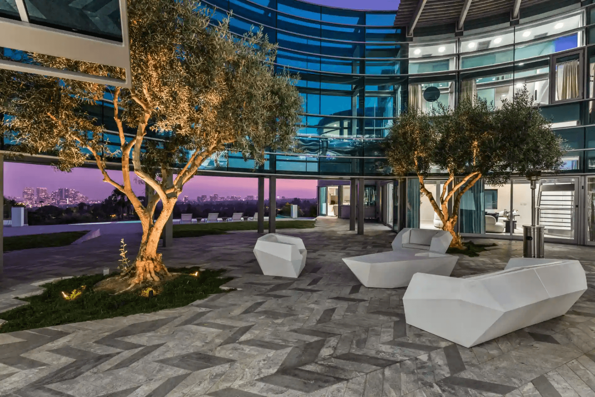 Jetson Estate - Image 37