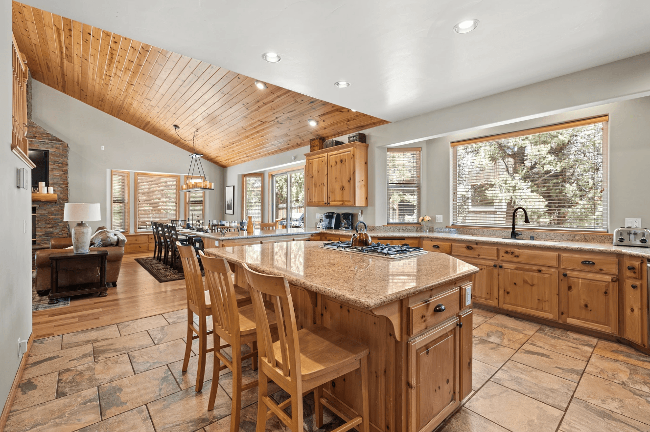 Linaker Lodge - Image 12