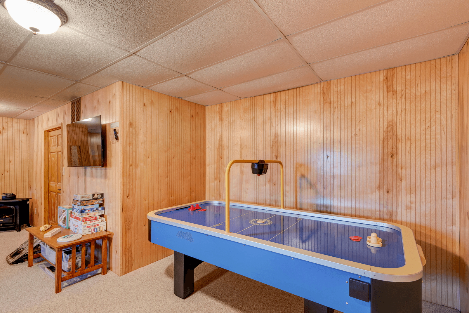 Cozy Bear Cabin - Image 31