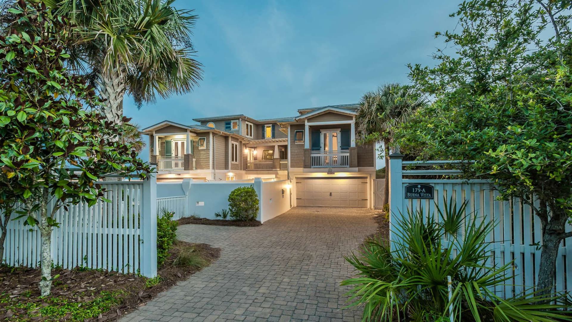 Pelican Paradise A+B - Image 115