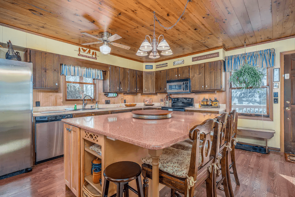 Skyland Home - Image 3