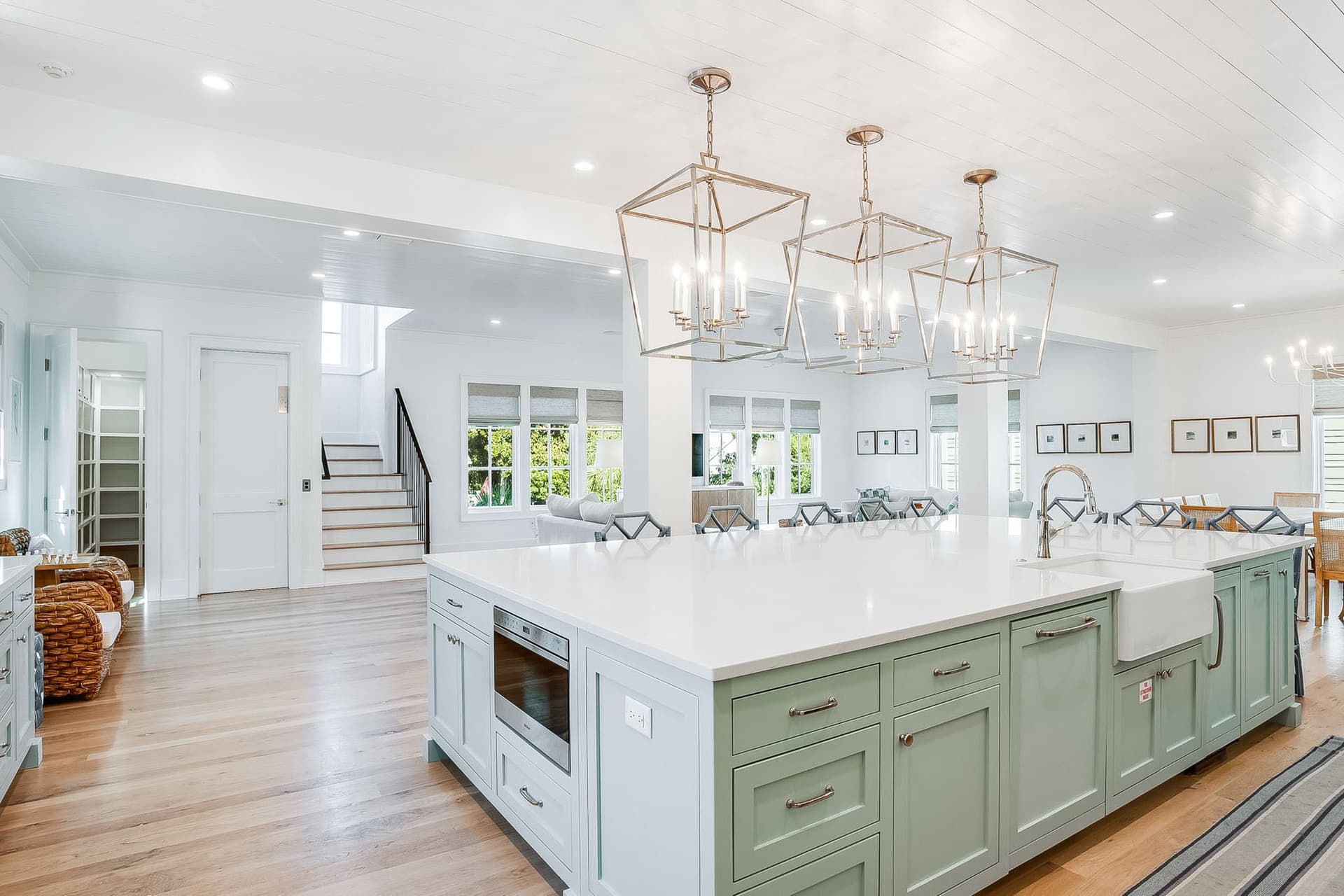 Coastal Comfort - Image 4