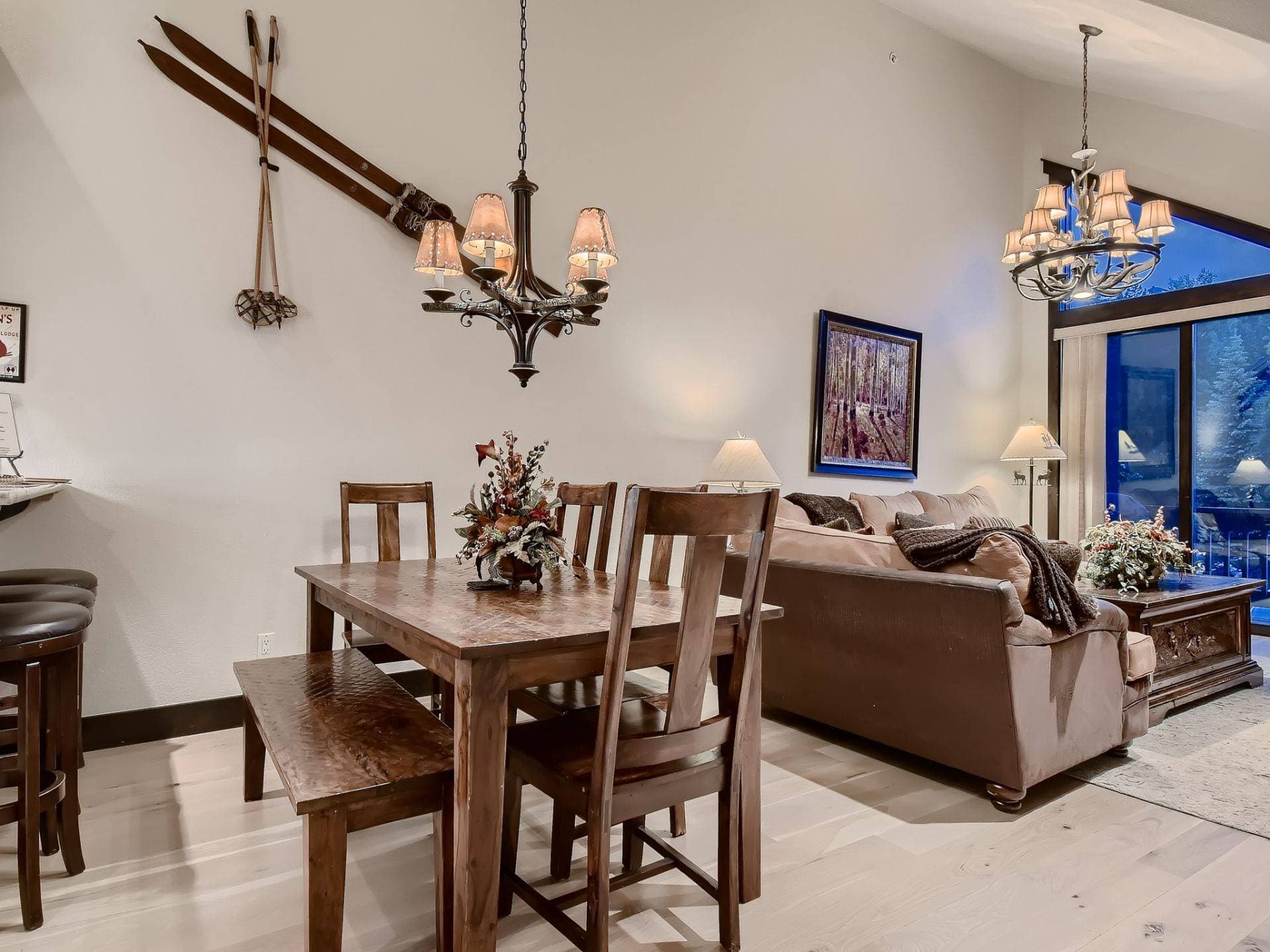 Saddlewood Ski Chalet - Image 12