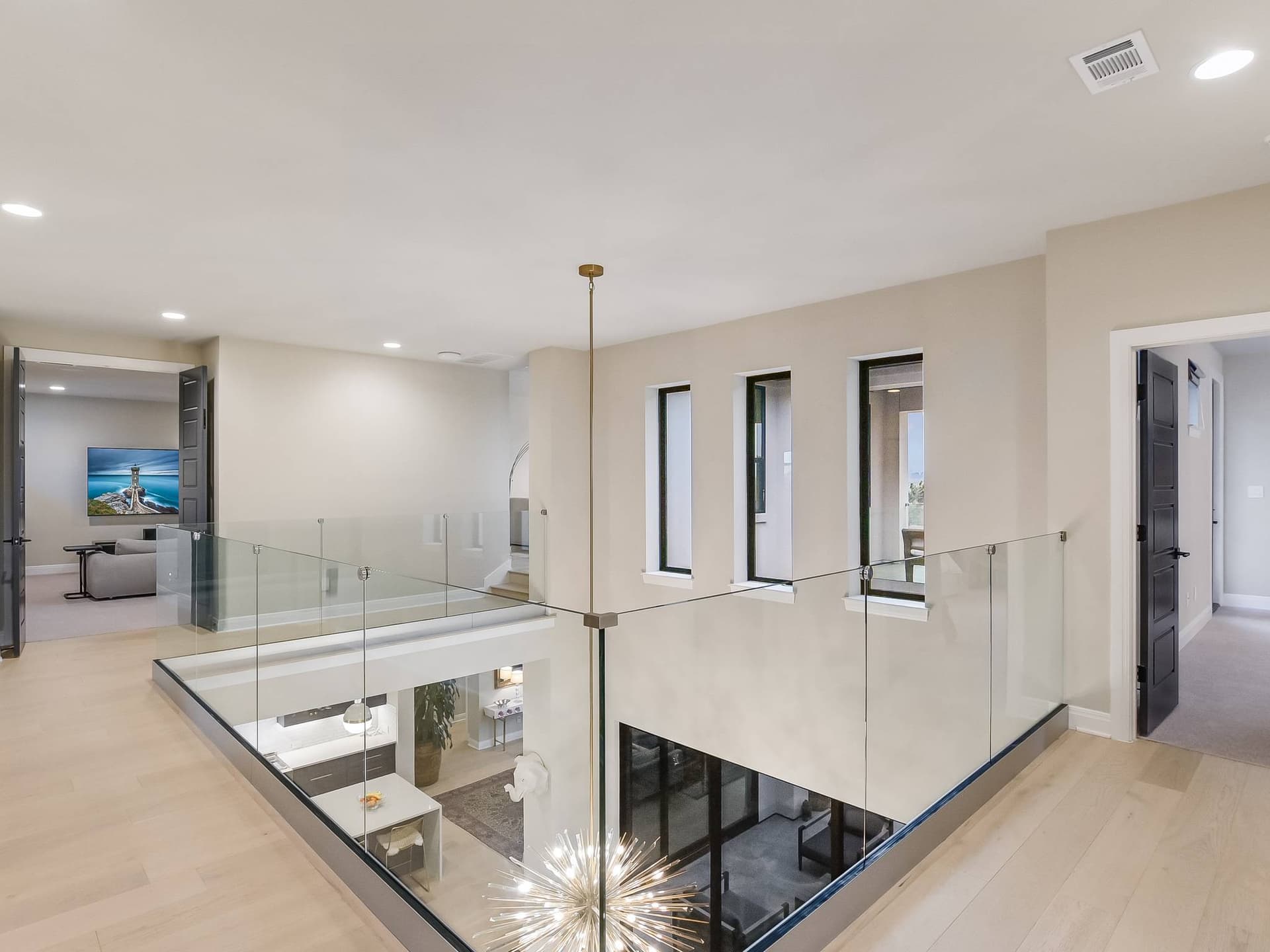 Collectic - Image 25