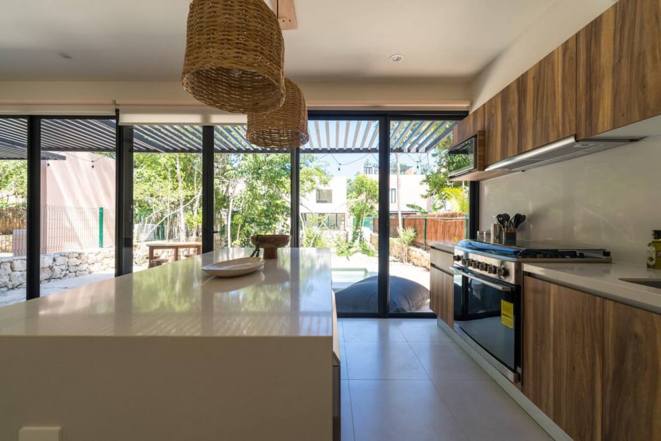 Edena Jardin Villa Beach Club - Image 5