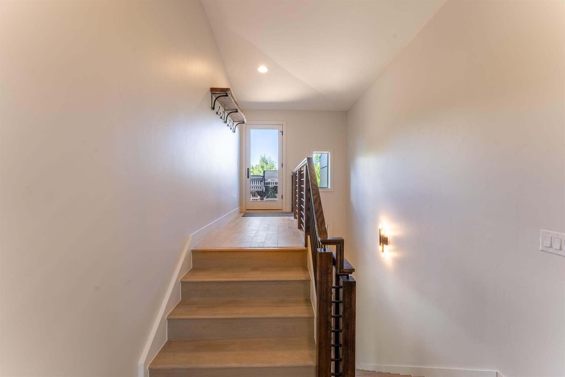 Frisco Aly - Image 49