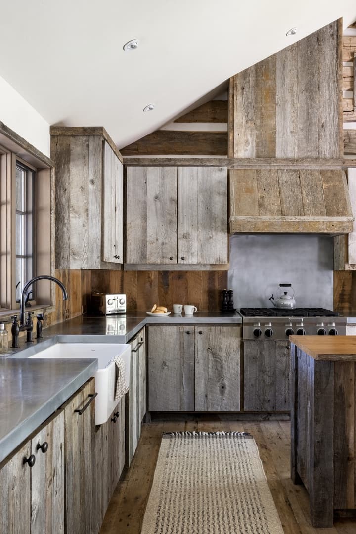 Cabin Fever - Image 5