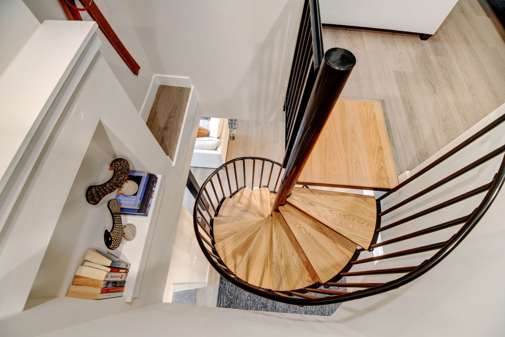 Arrow Luxury Loft #219 - Image 27