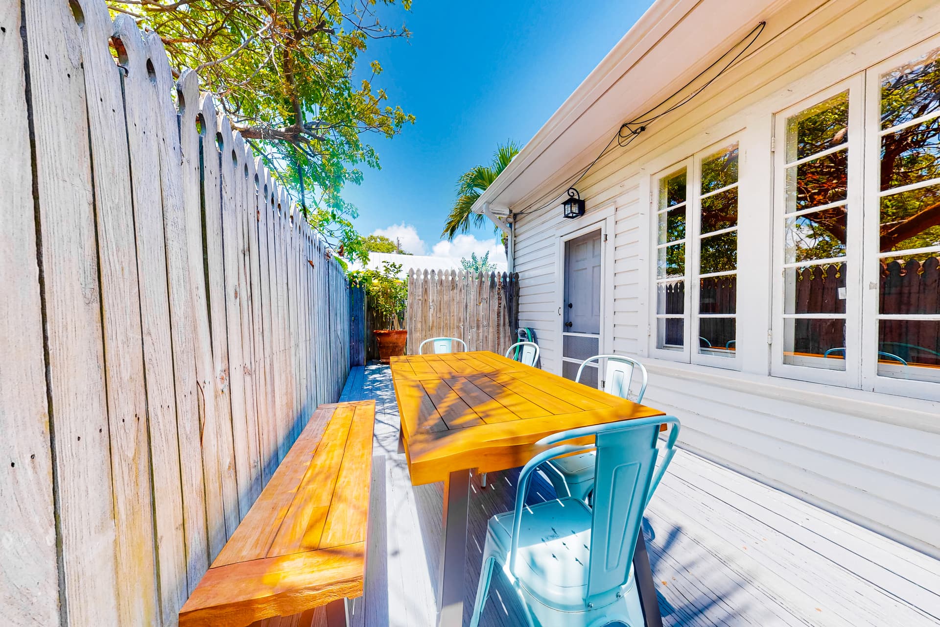 Papa's Hideaway - Image 47