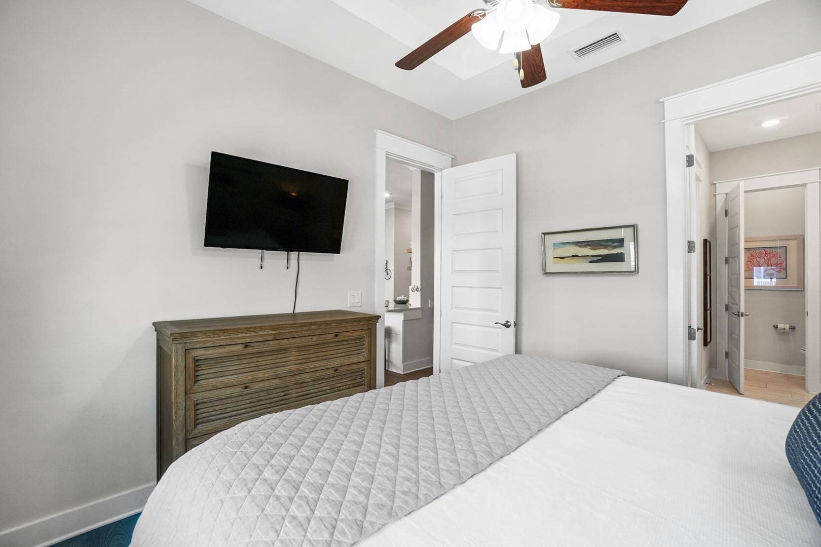 Salty Escape - Image 22