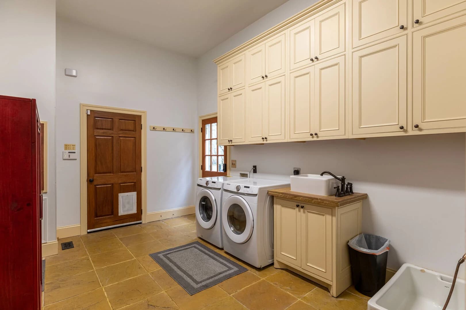 The Castle at Valle Crucis - Image 14