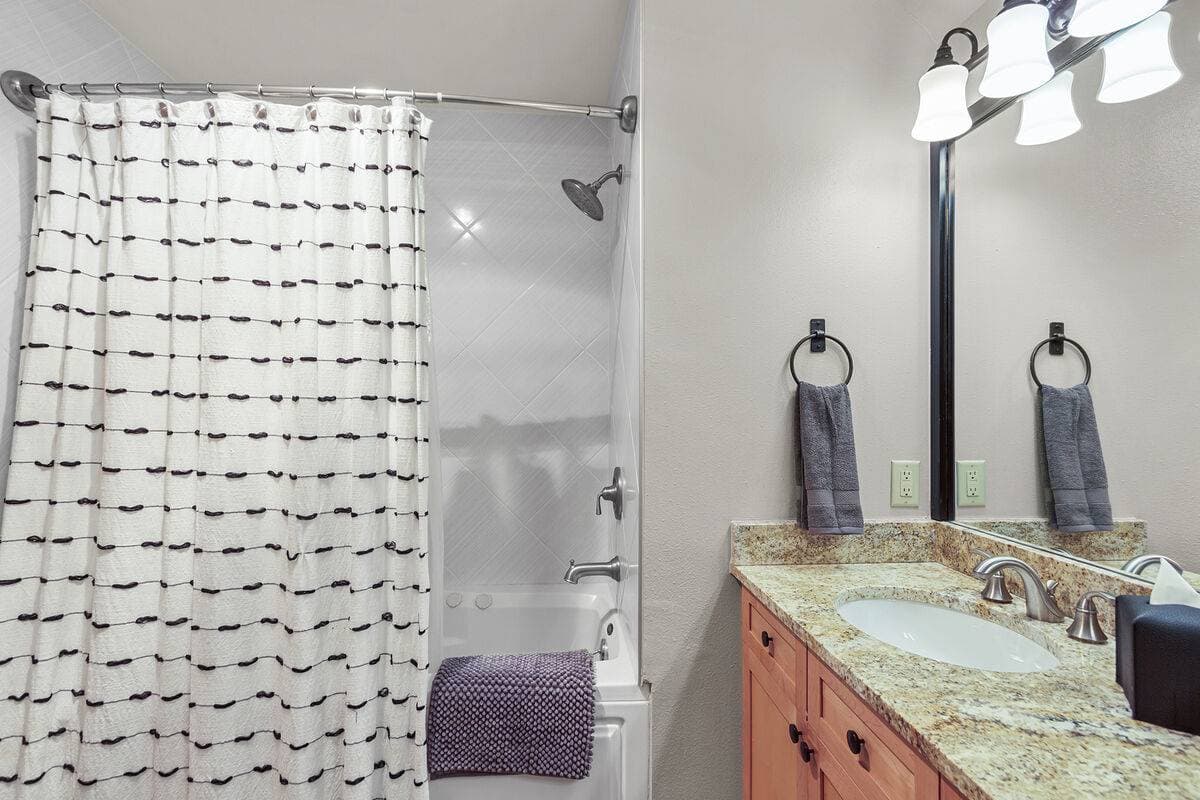 The Baldwin - Image 33