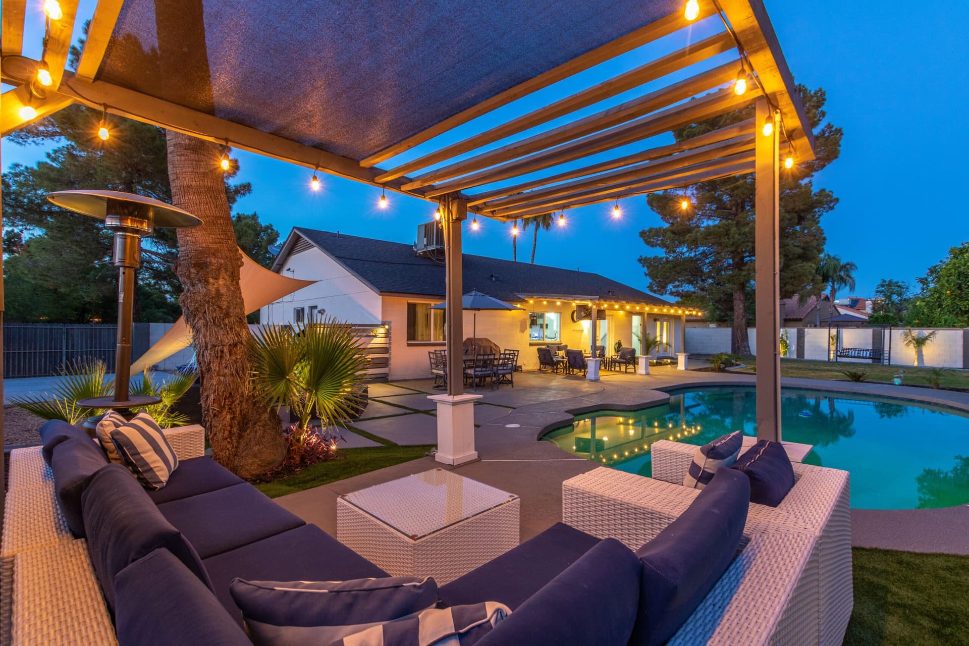 Kings Lux Escape - Image 3