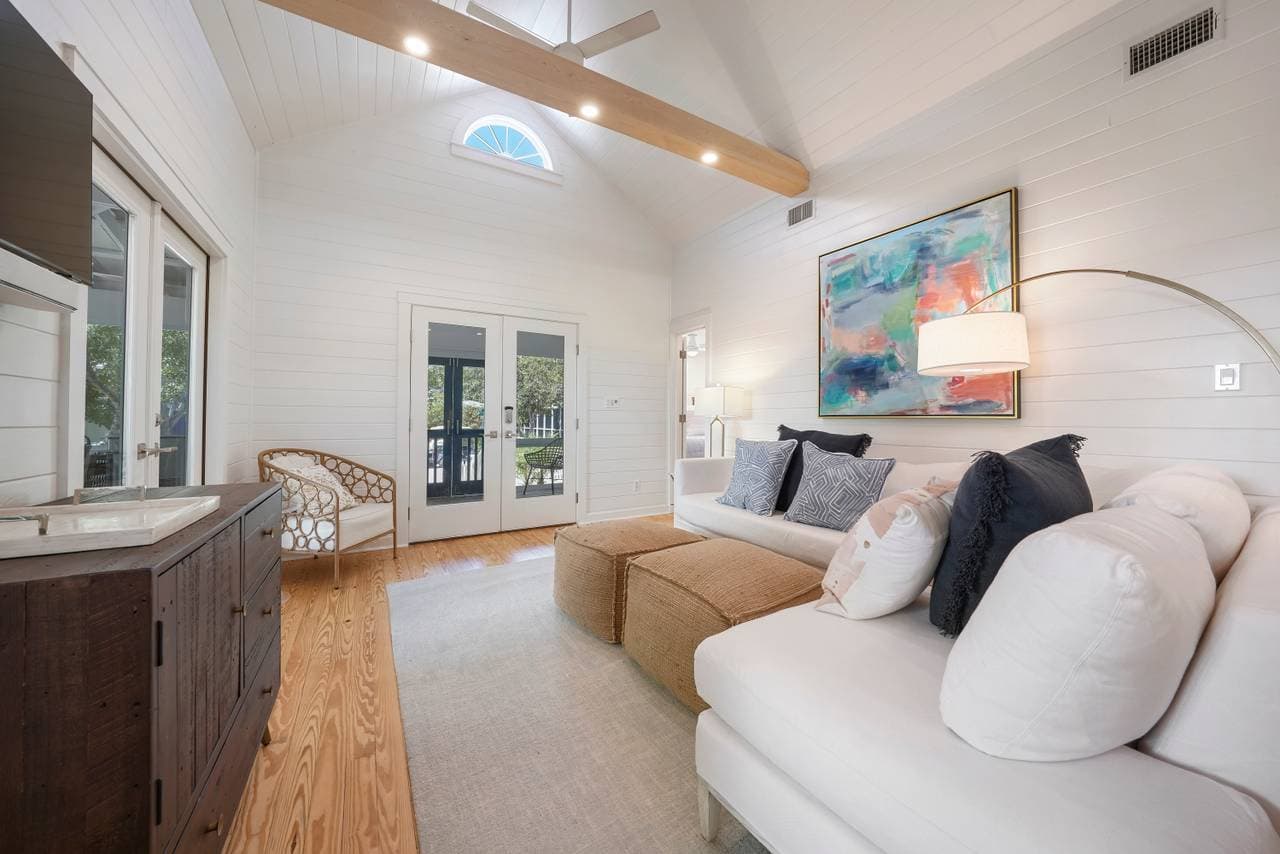 Knotty by Nature and Feeling Tipsea - Image 4