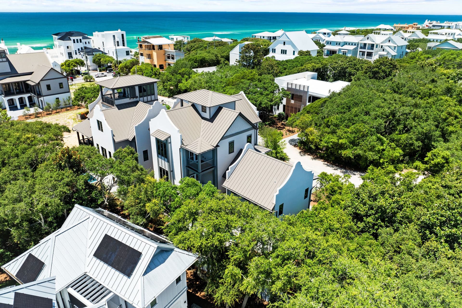 Peacock Place - Image 44