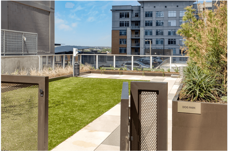 Stubbs Residence - Image 23