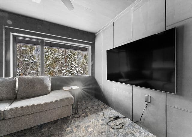 Ina's Way Townhome Unit B - Image 15