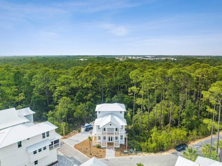 Wonderland at Treetop - Image 55