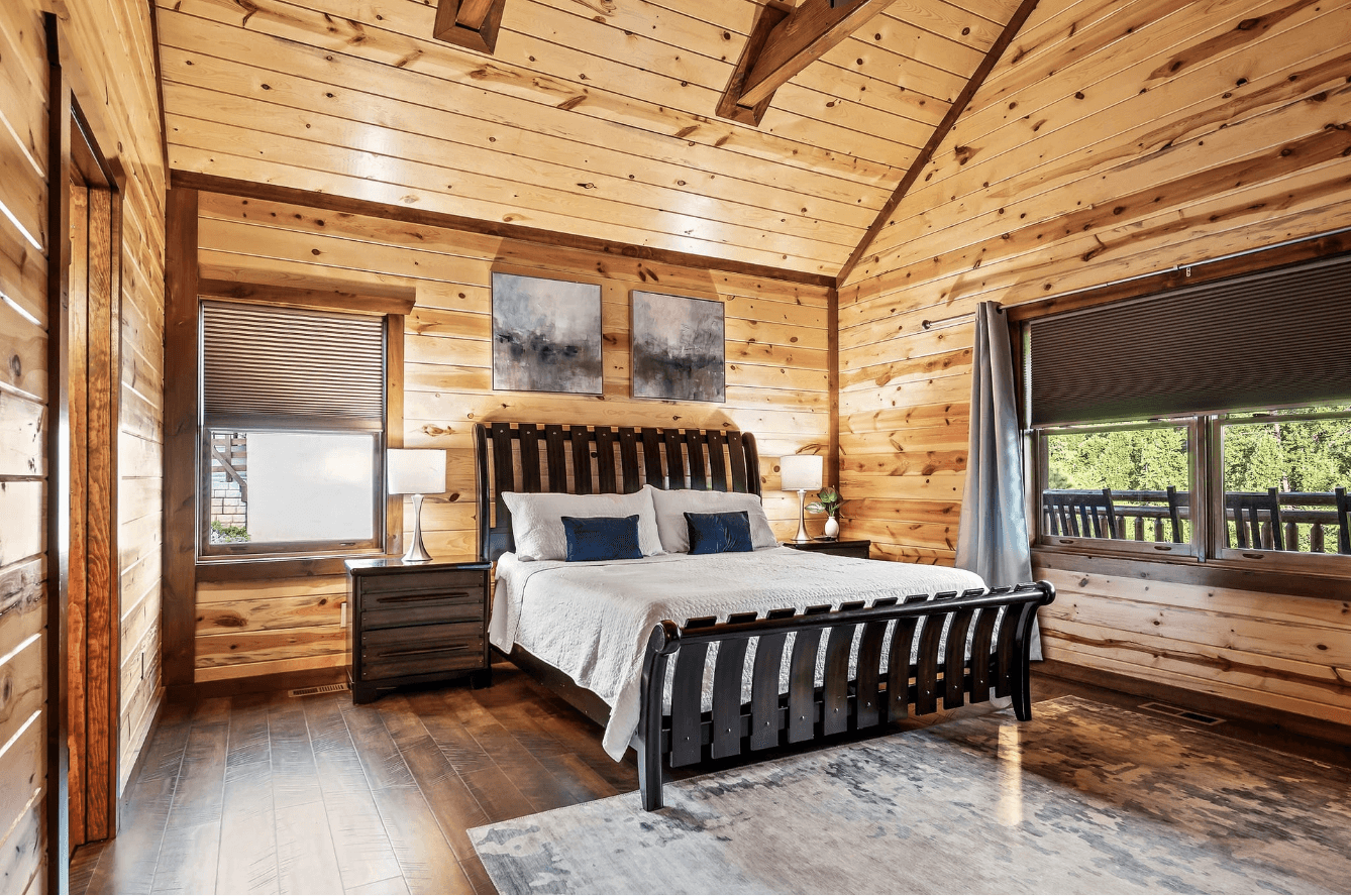 Smokey's Paradise - Image 16