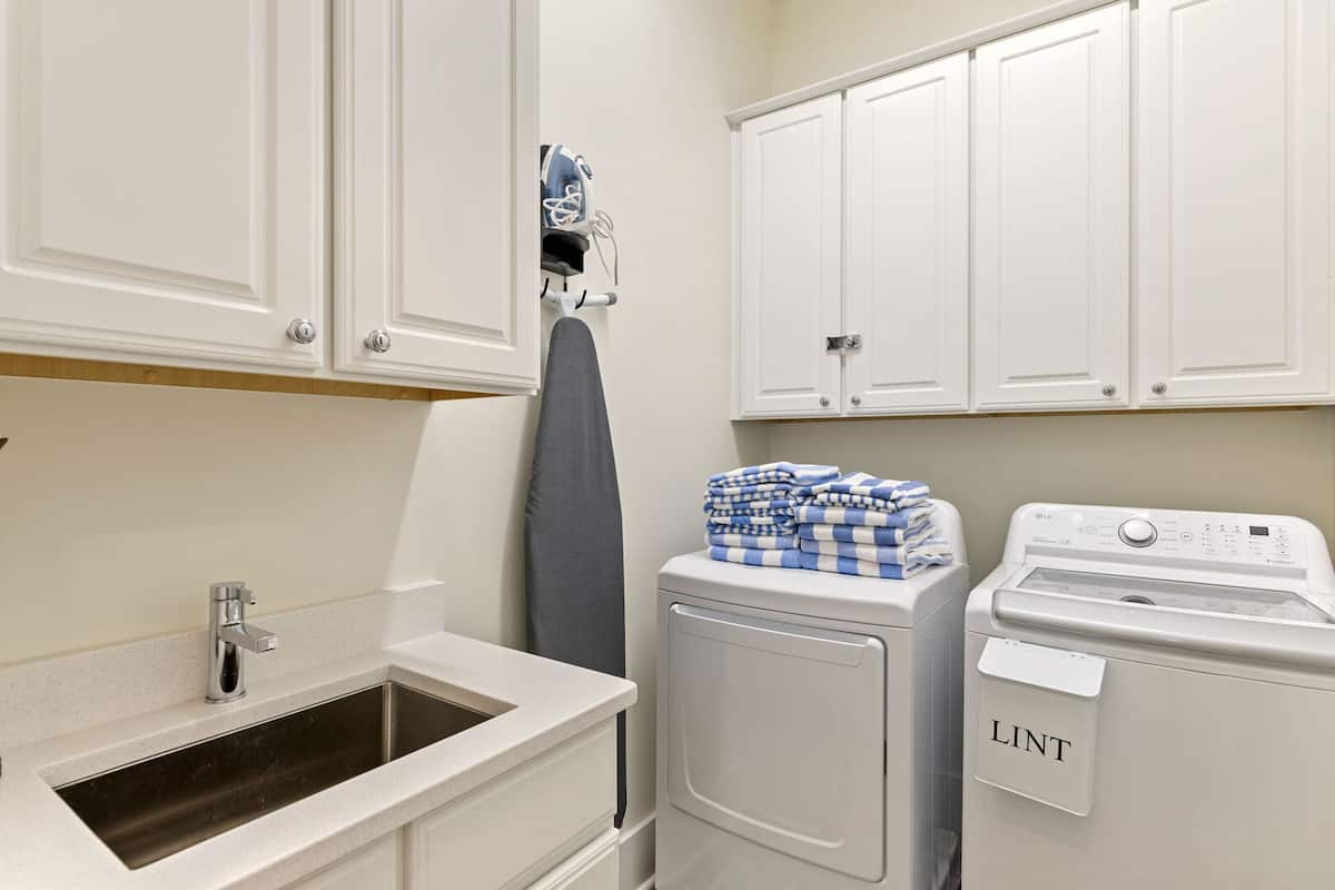 Good Day Sunshine - Image 23