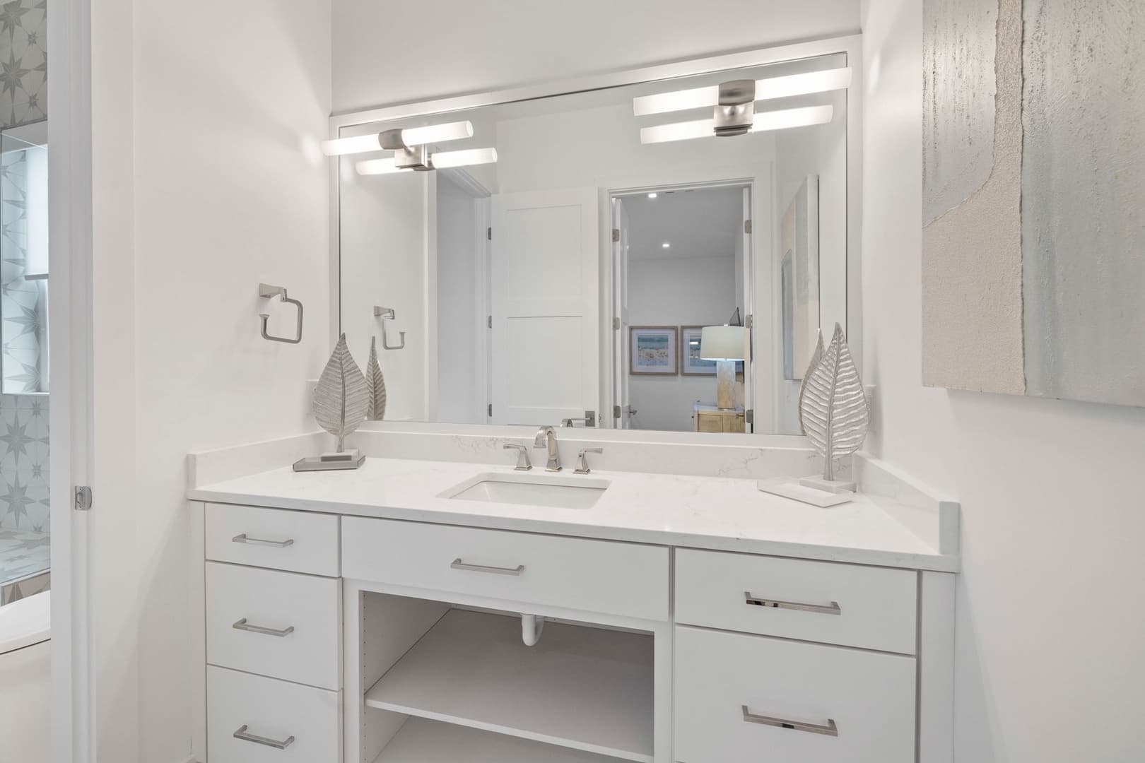 Eyes on Sunrise - Image 59