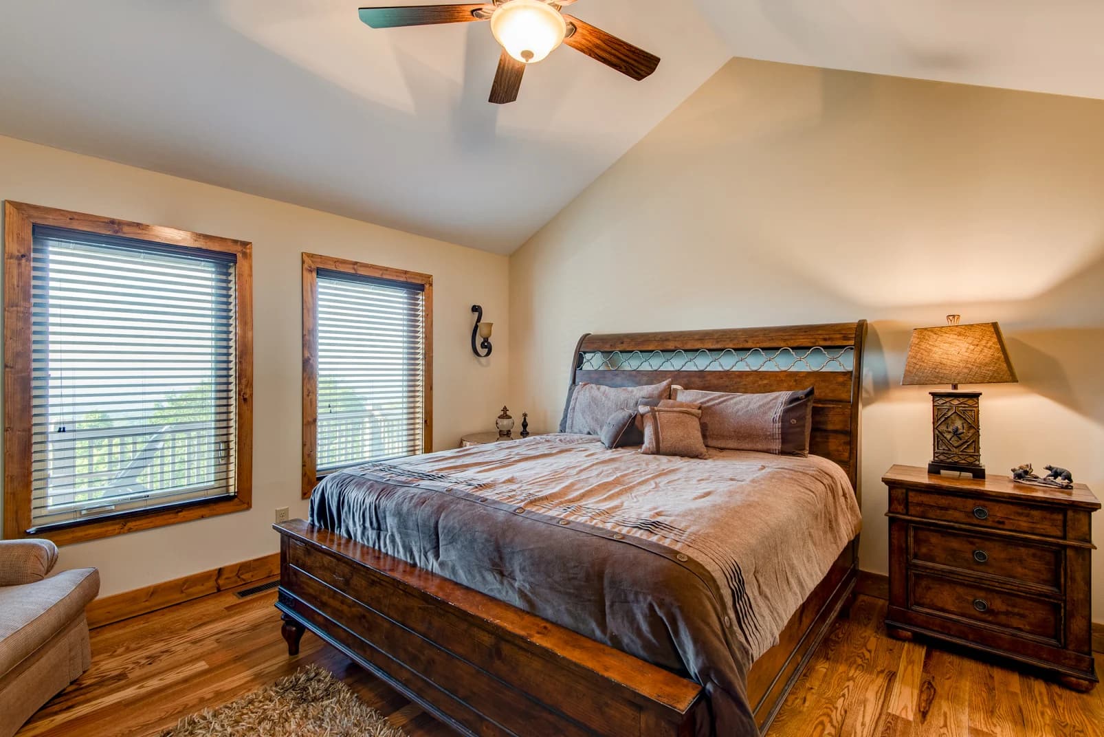 Aussies Den - Image 21