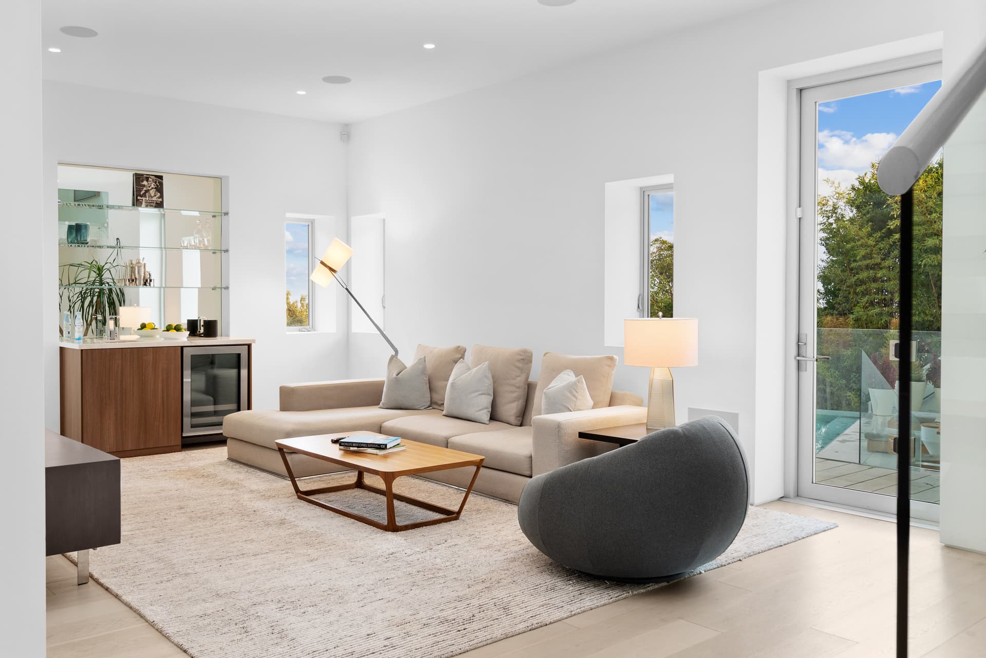 Beverly Grove - Image 8