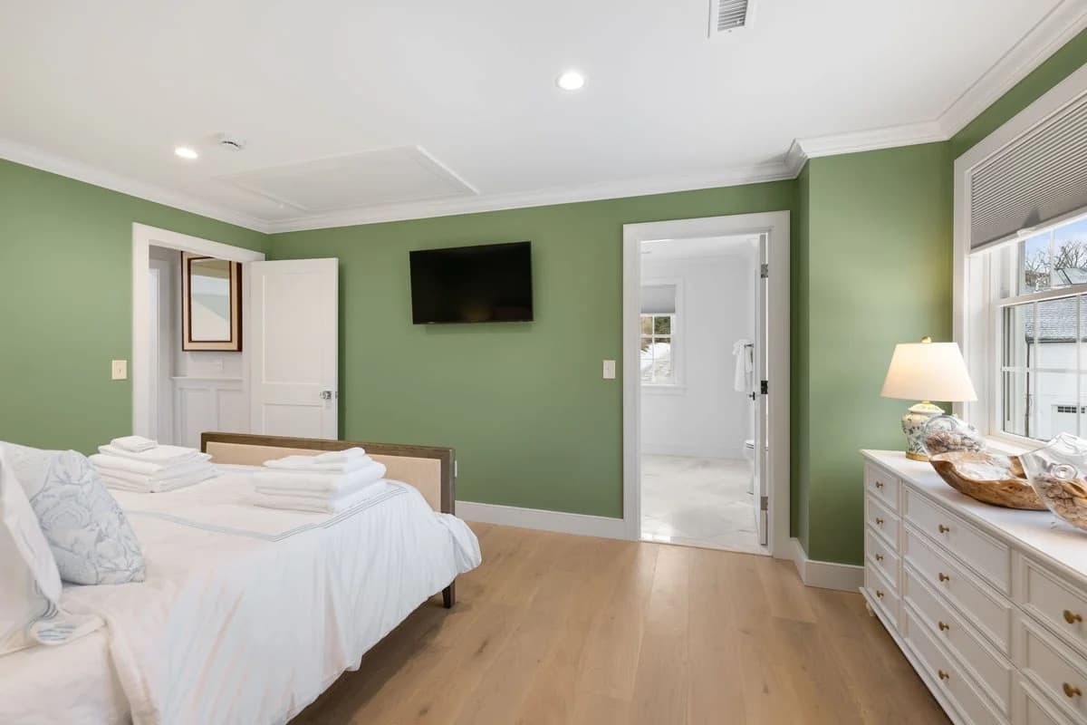 Hydrangea Hideaway - Image 35