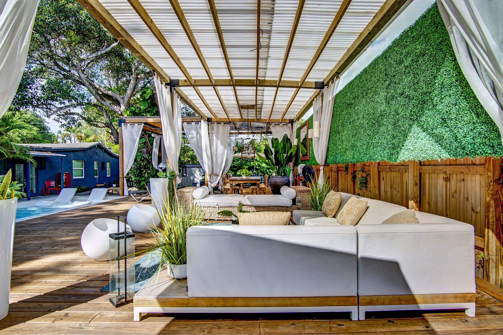 Tree House - Image 50