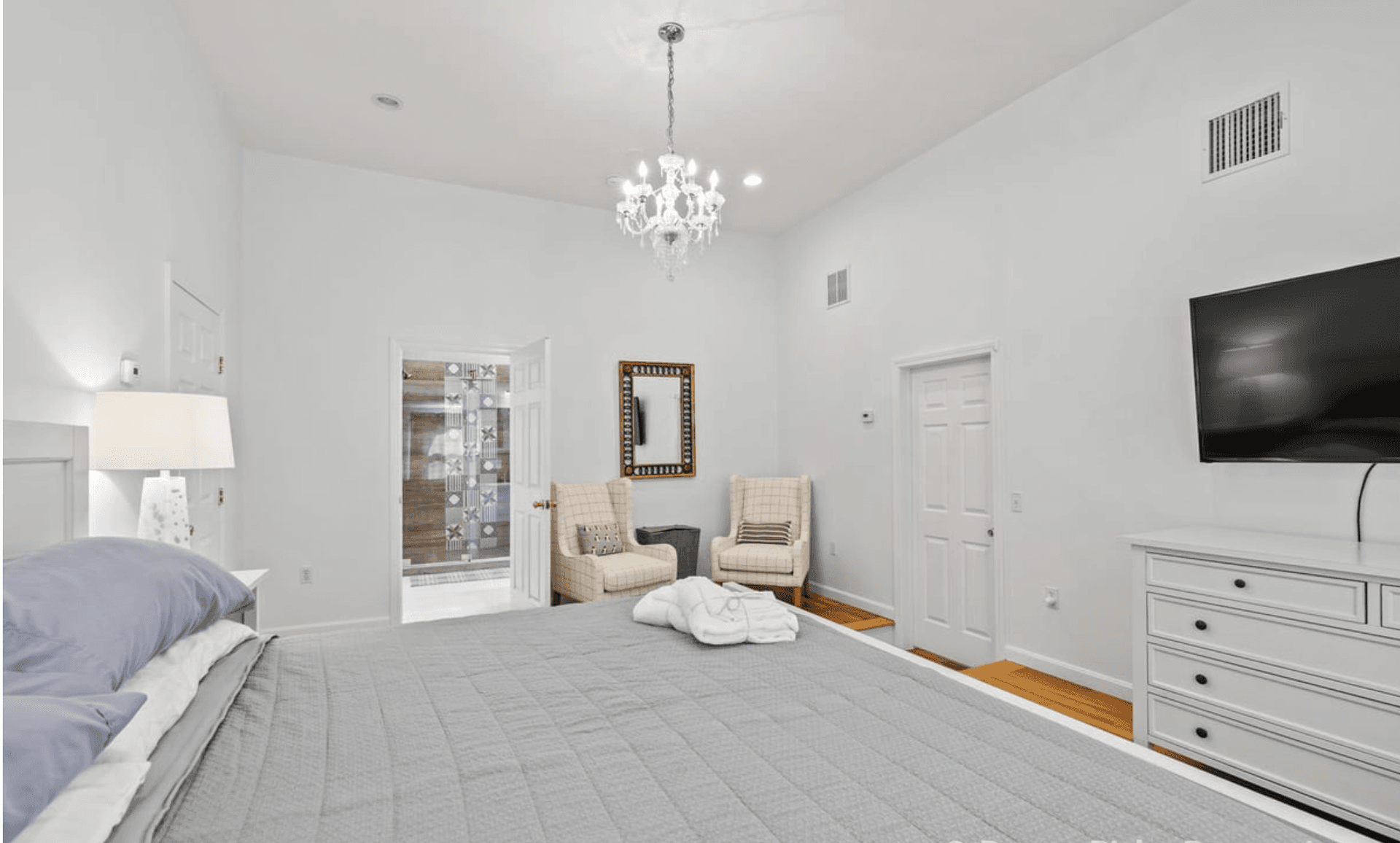 Five Bays Oasis - Image 14