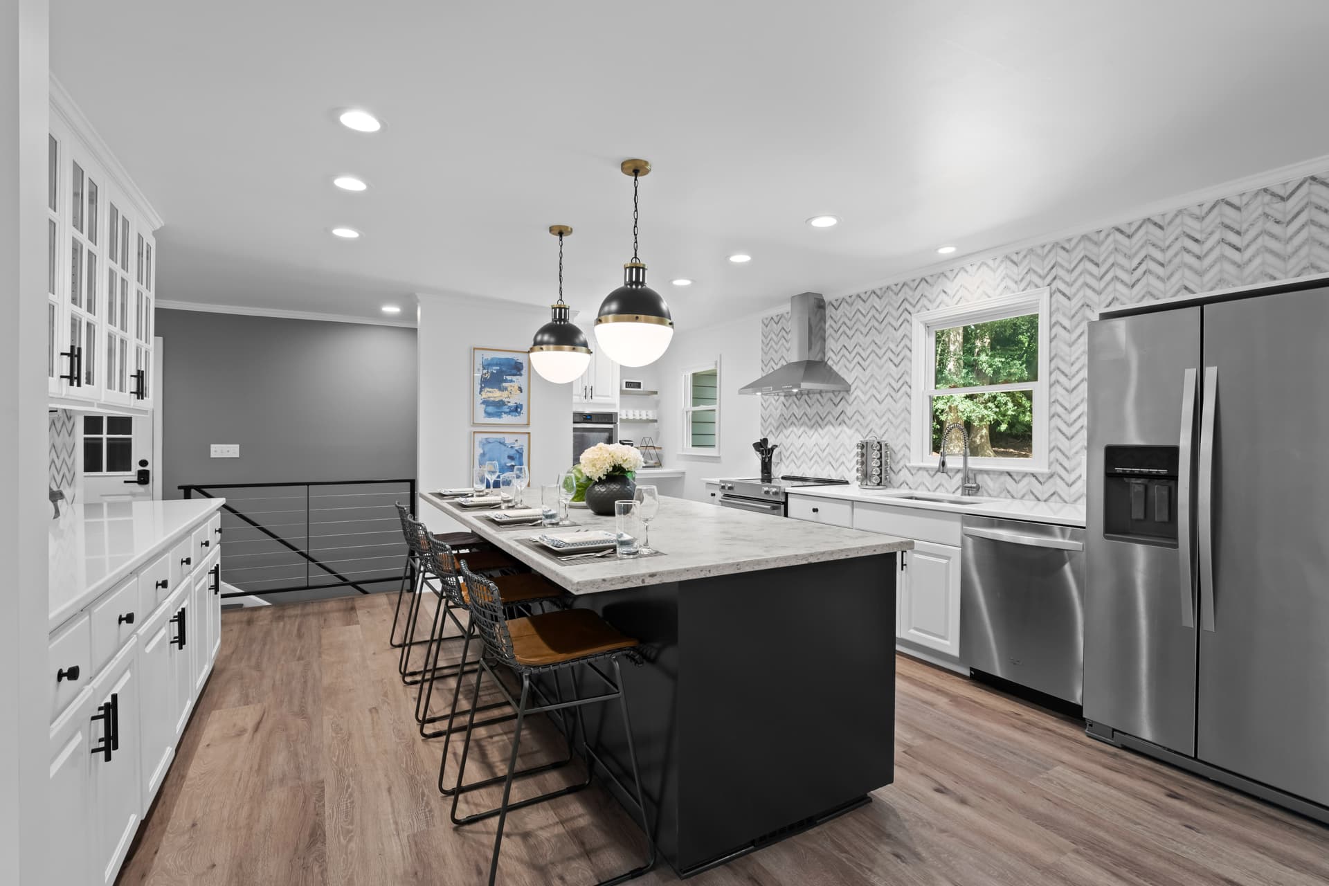 Queens Cove - Image 6