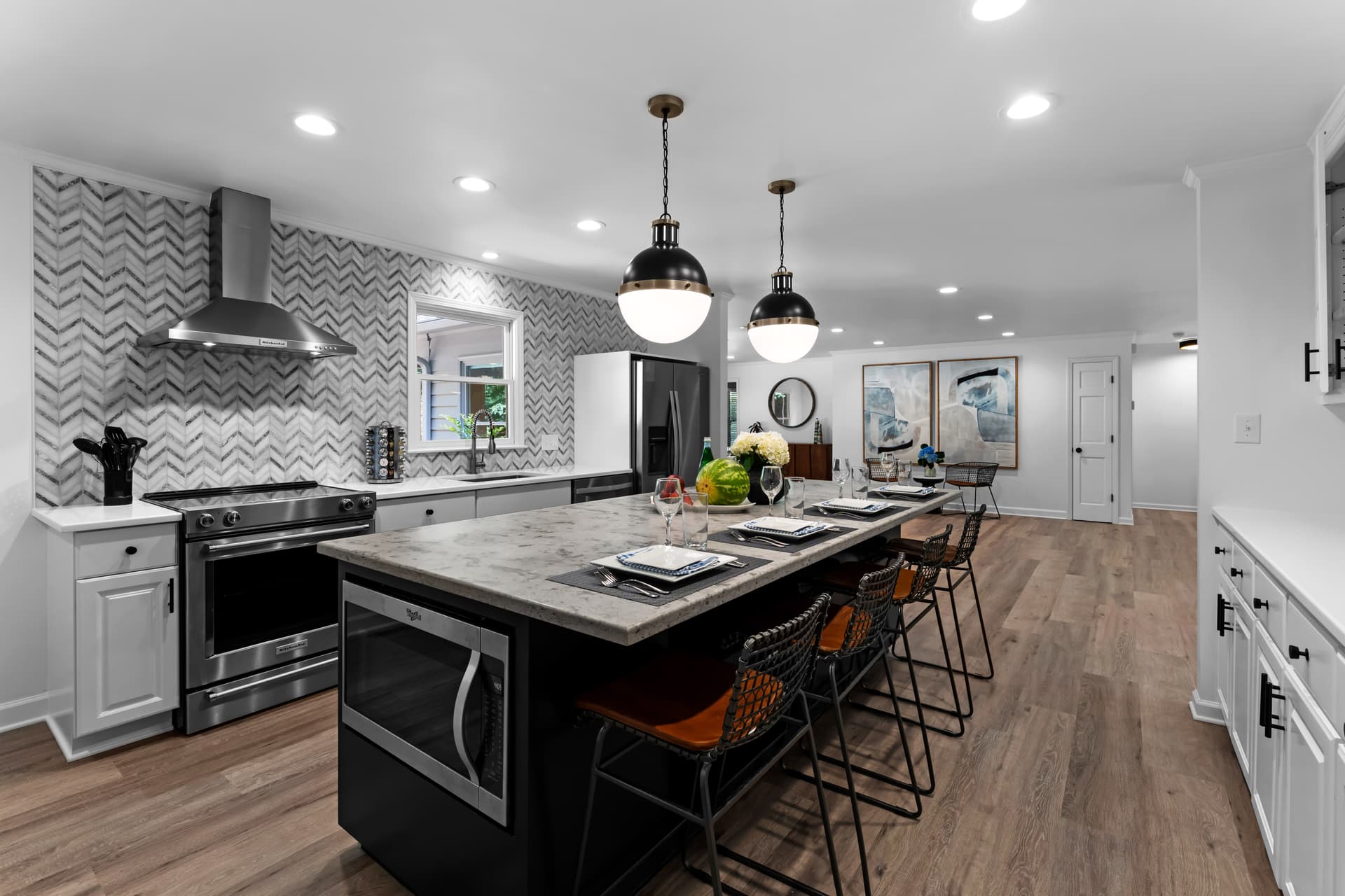 Queens Cove - Image 5