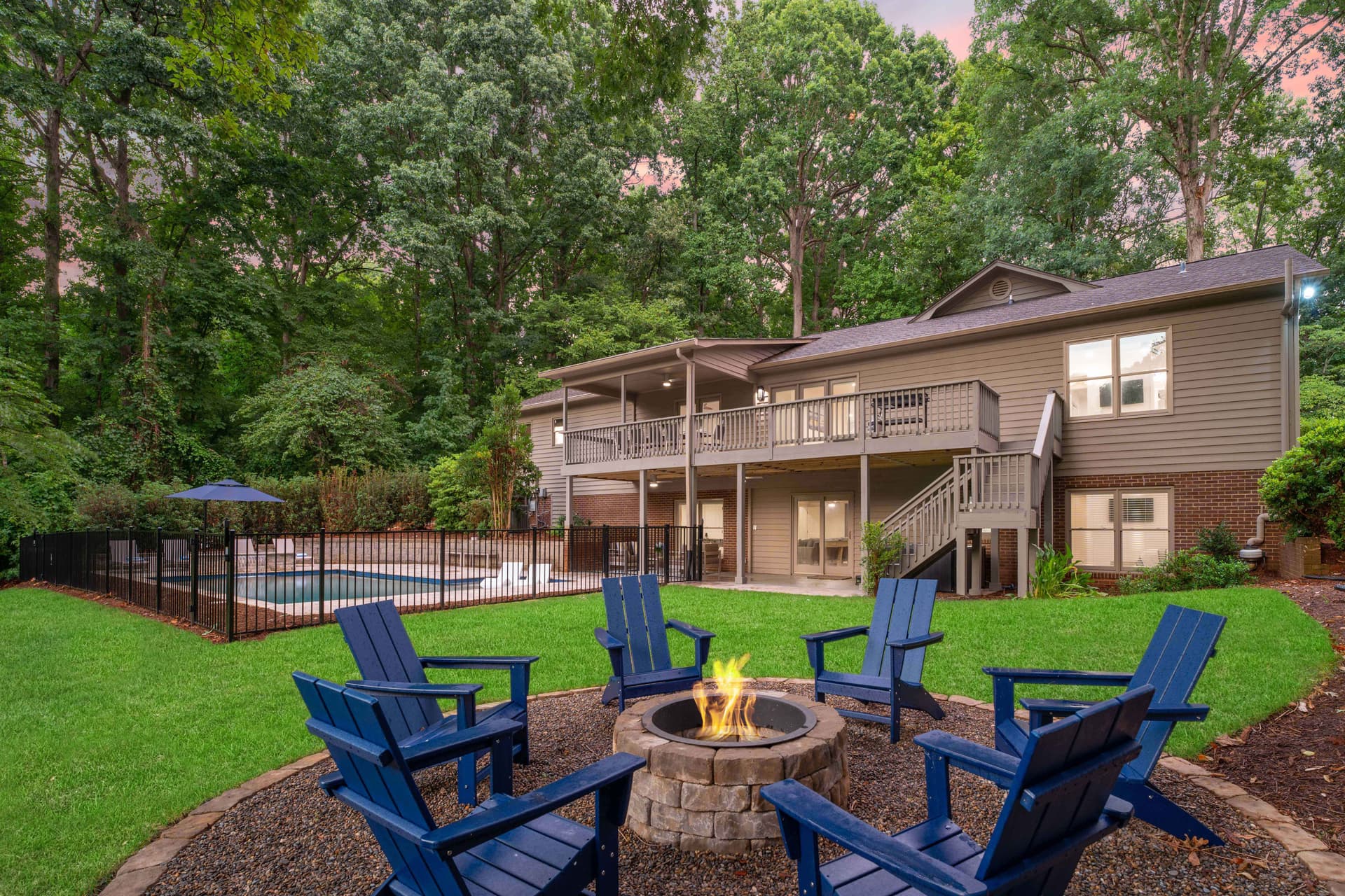 Queens Cove - Image 96