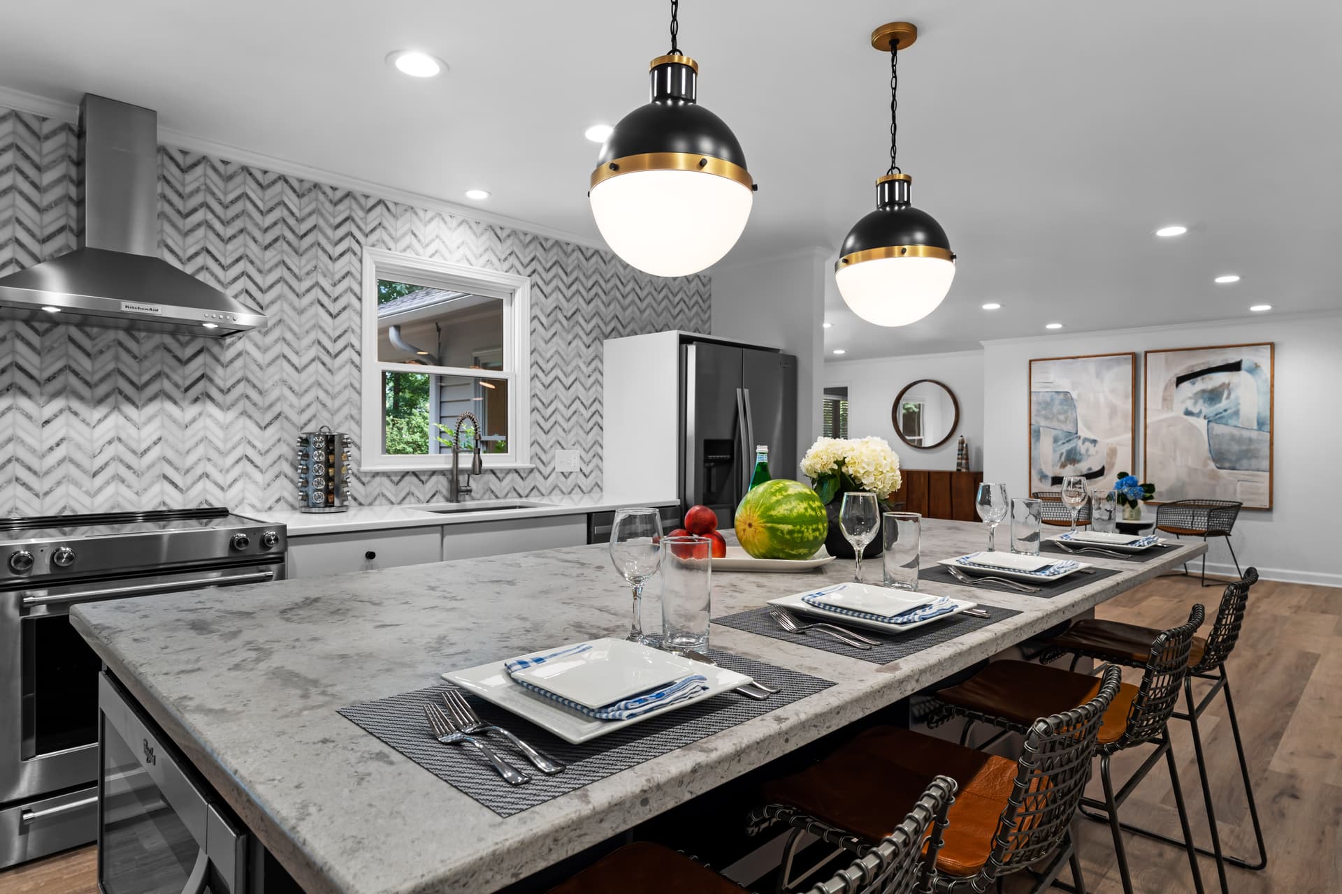 Queens Cove - Image 12