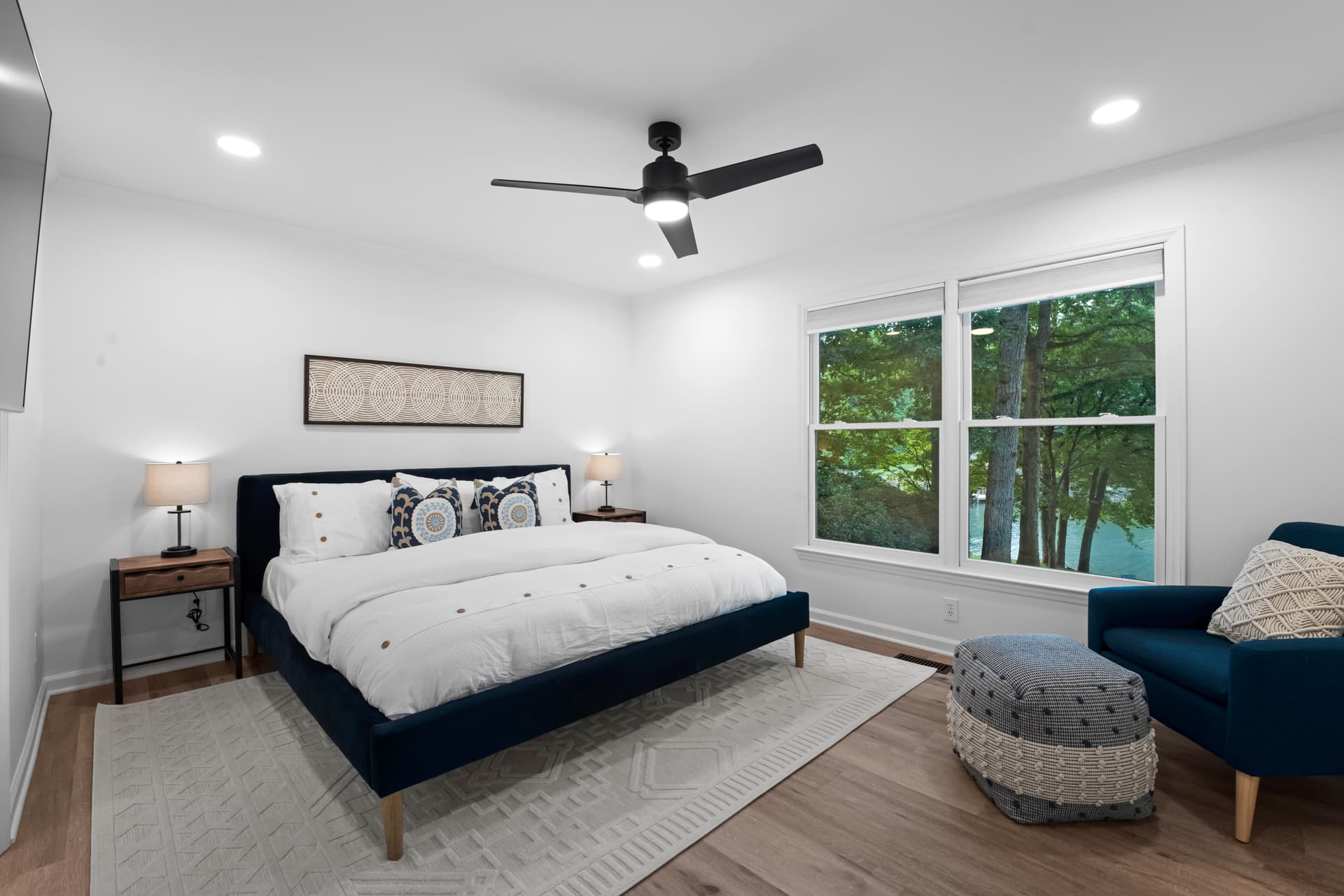 Queens Cove - Image 30