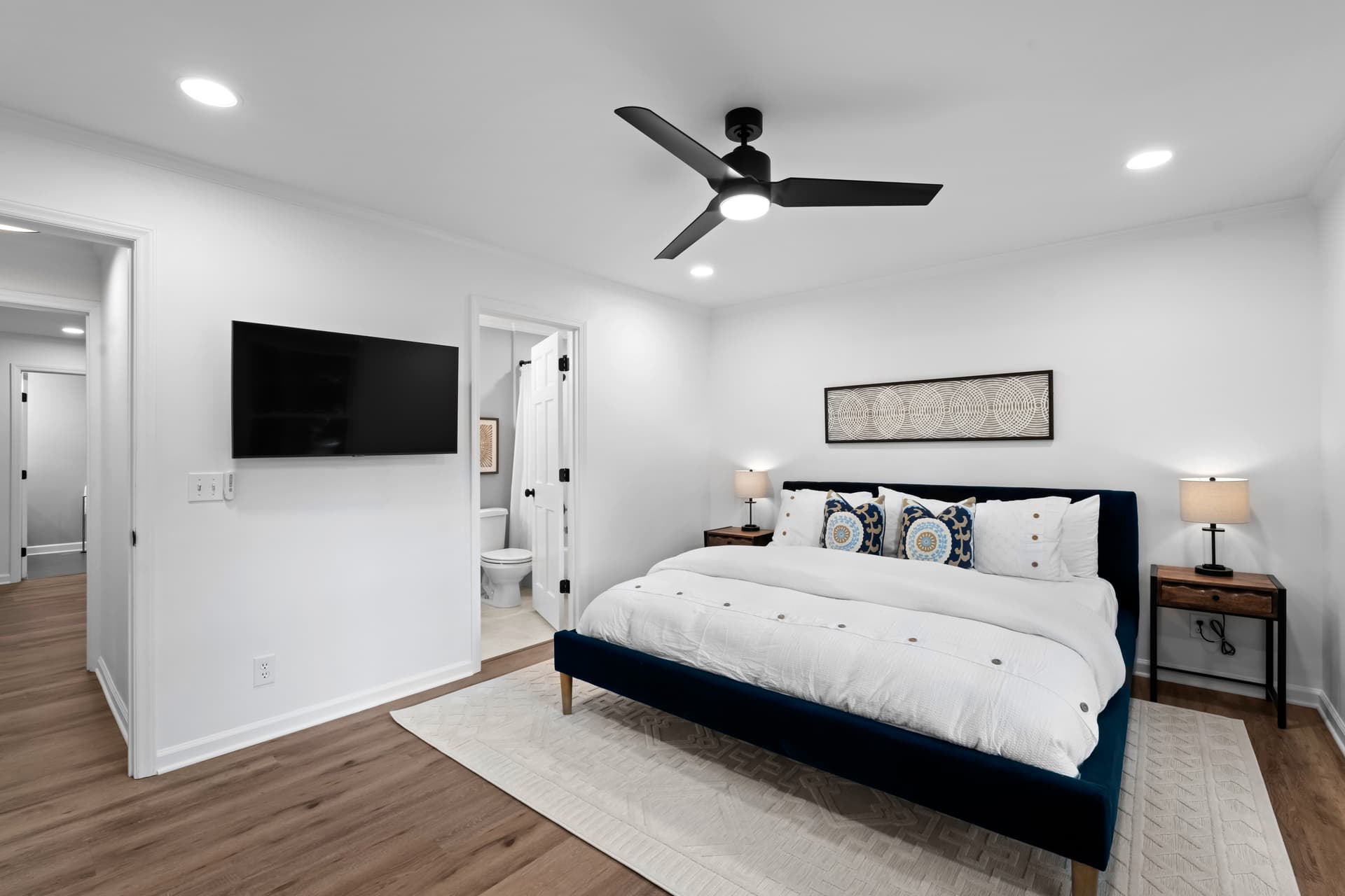 Queens Cove - Image 31