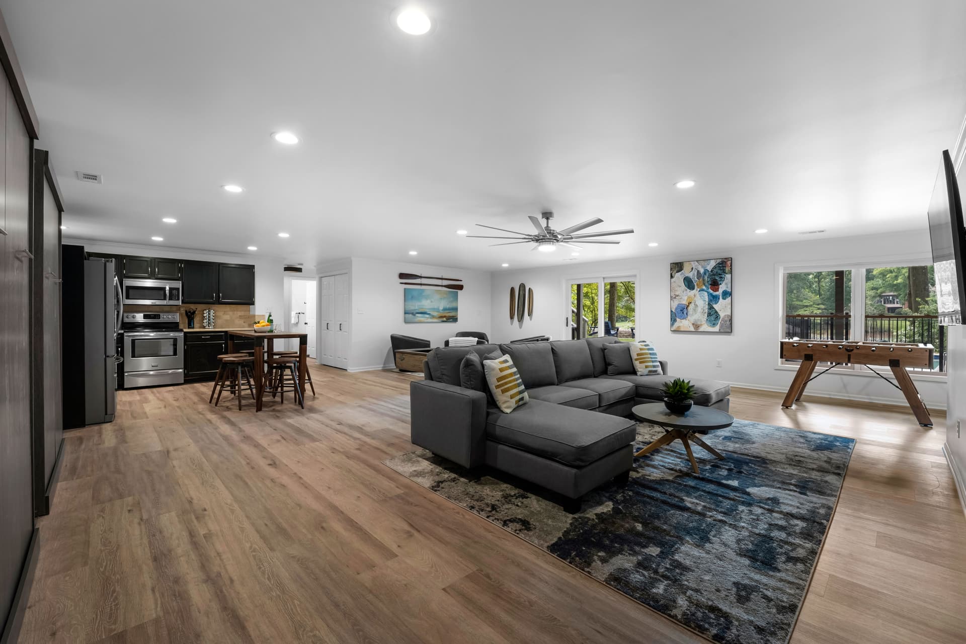 Queens Cove - Image 36