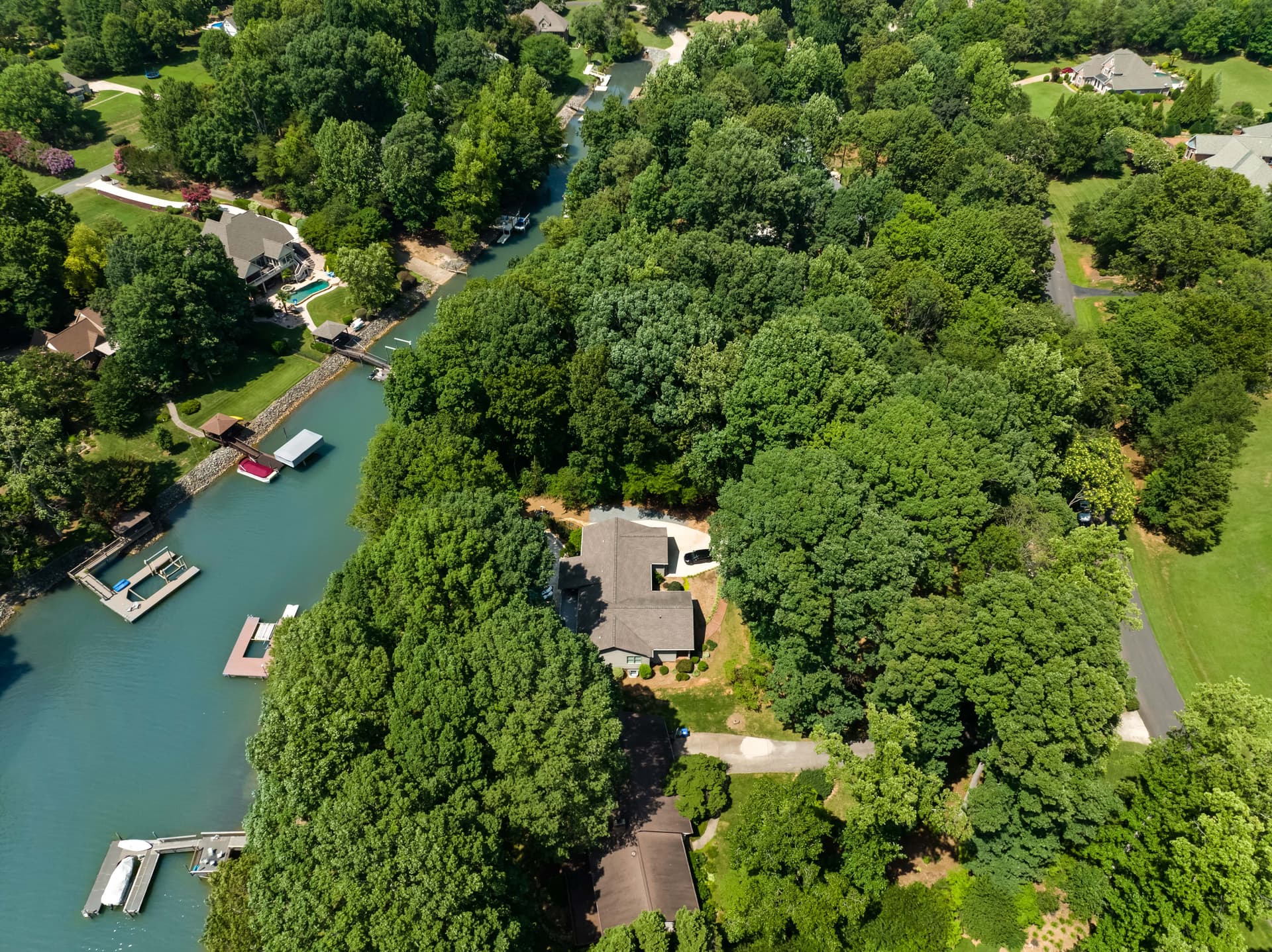 Queens Cove - Image 64