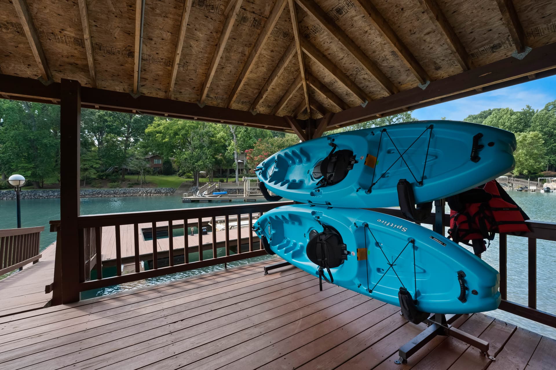 Queens Cove - Image 78