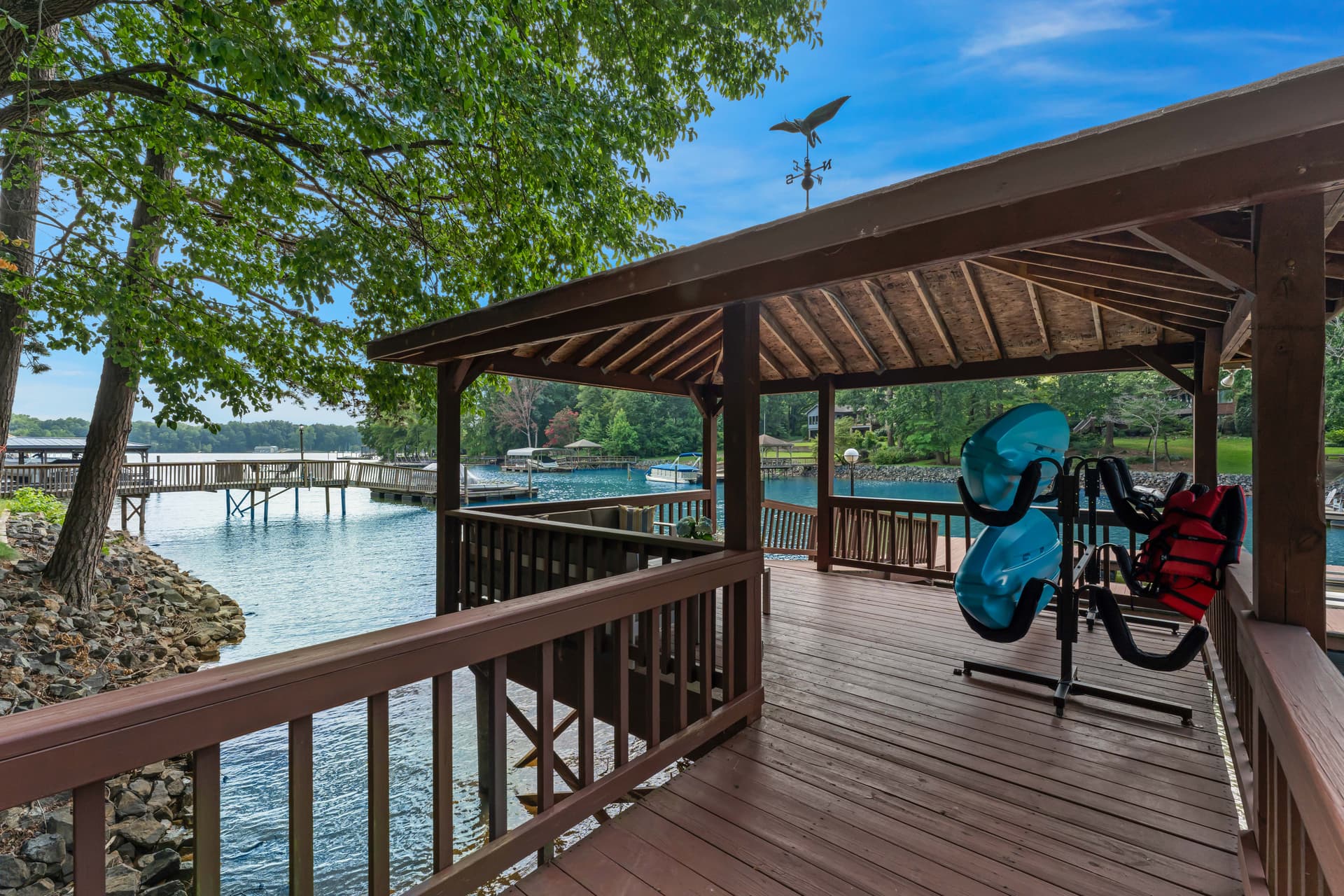 Queens Cove - Image 79